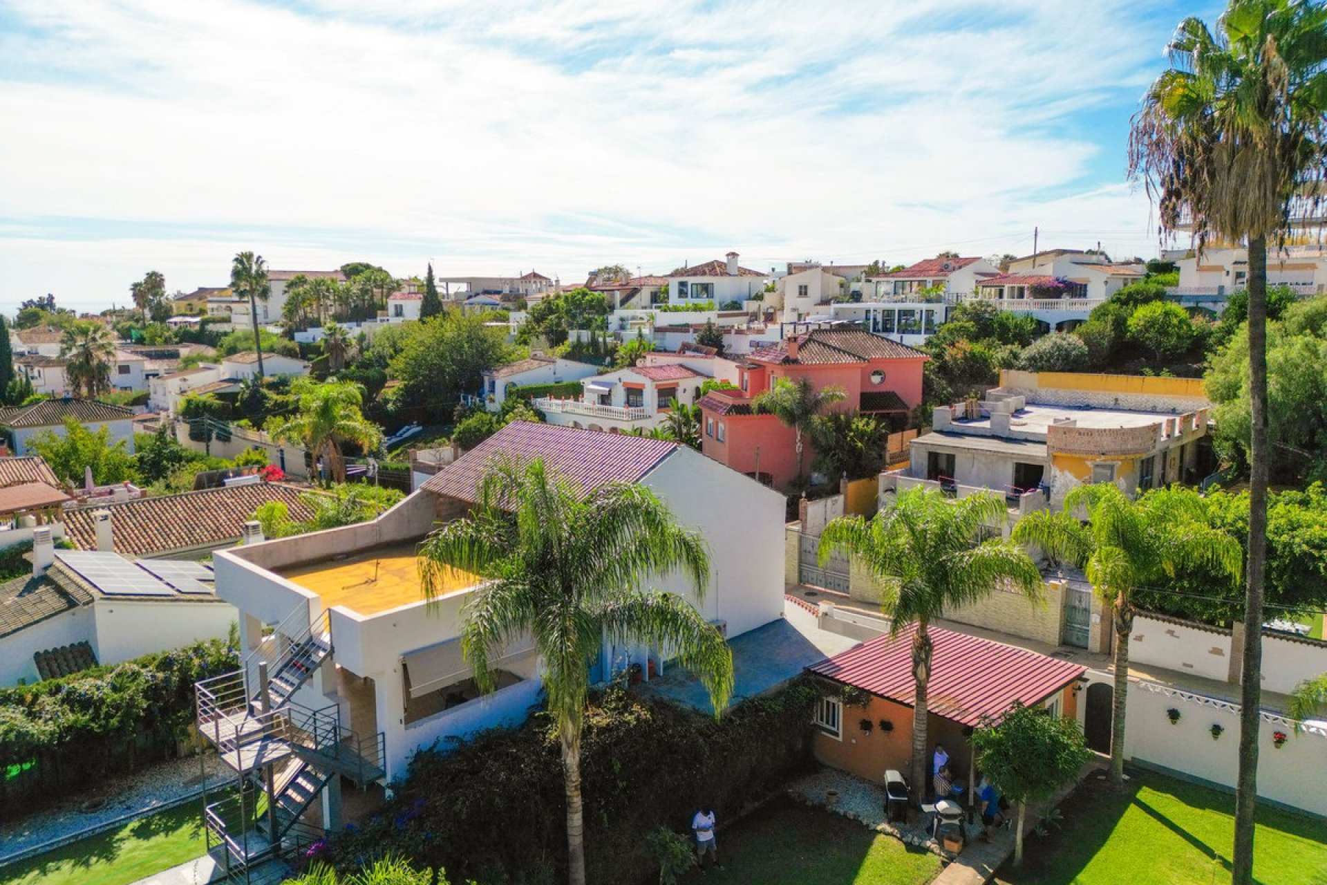 Resale - House - Detached Villa - Marbella - Nueva Andalucia