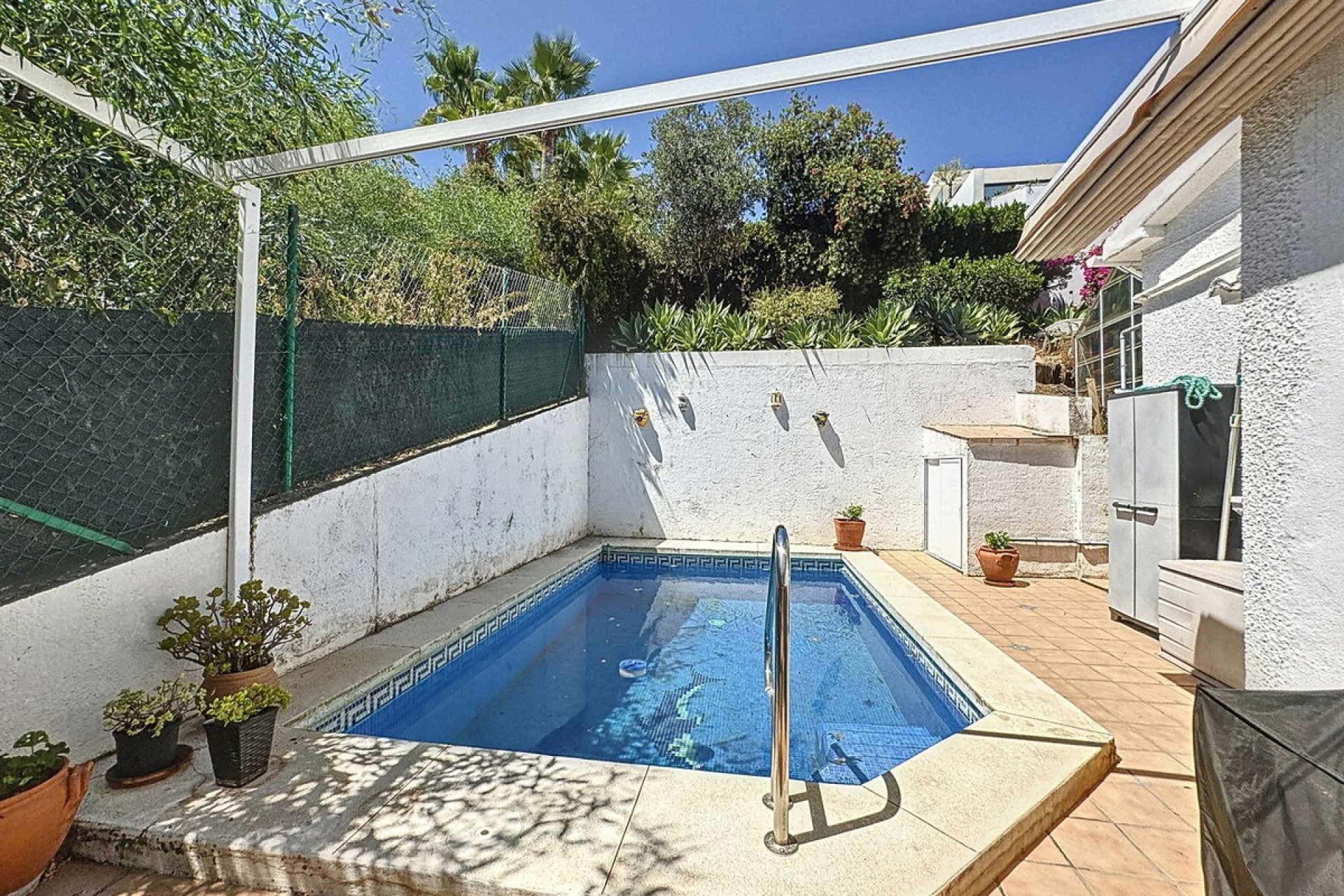 Resale - House - Detached Villa - Marbella - Nueva Andalucia