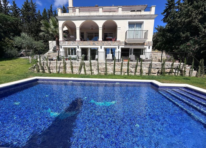 Resale - House - Detached Villa - Marbella - Nueva Andalucia