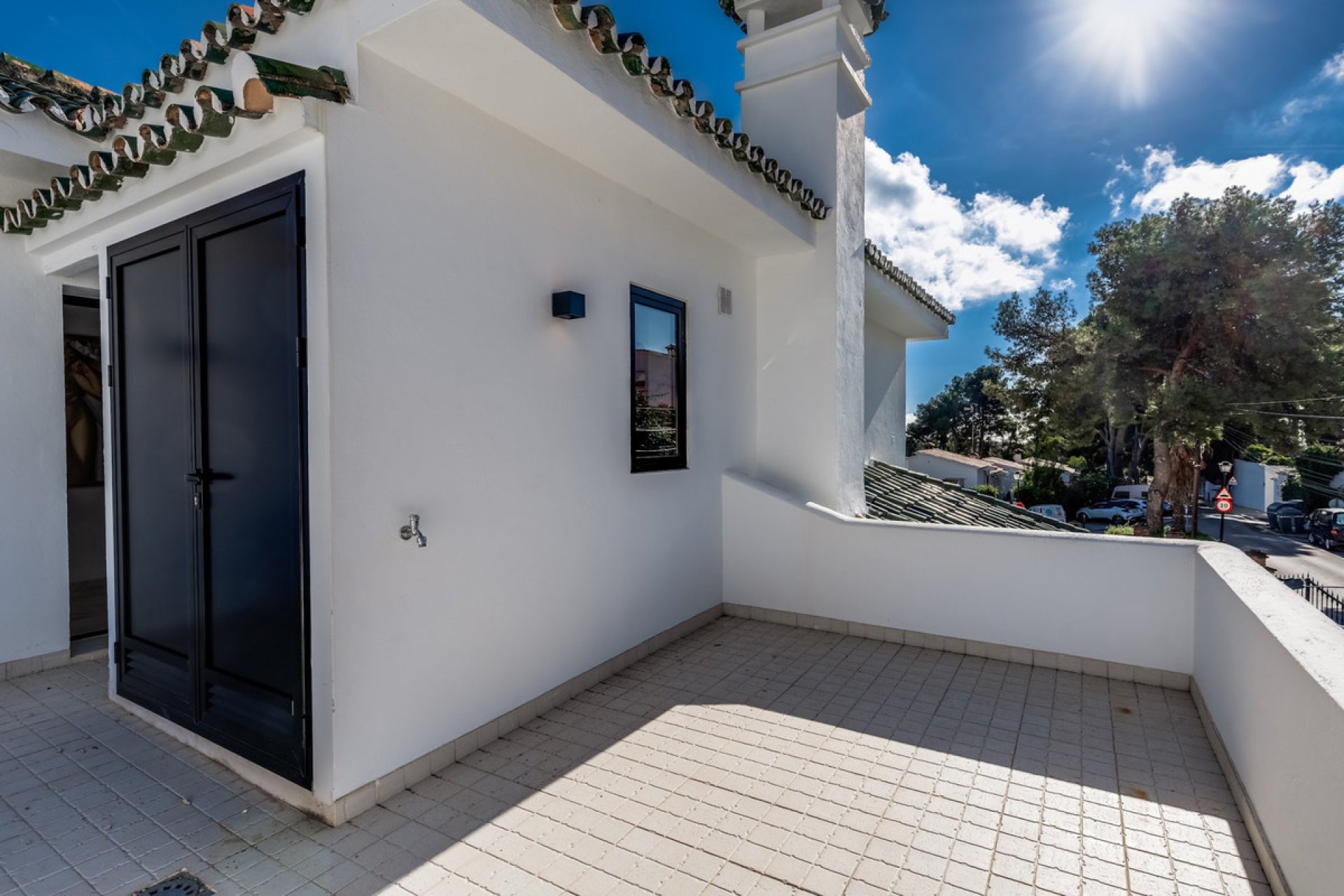 Resale - House - Detached Villa - Marbella - Nueva Andalucia