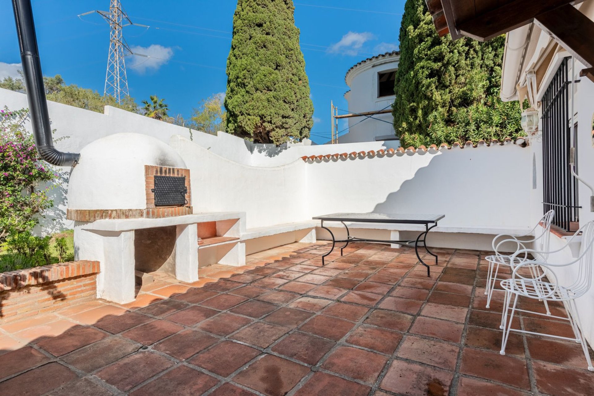 Resale - House - Detached Villa - Marbella - Nueva Andalucia