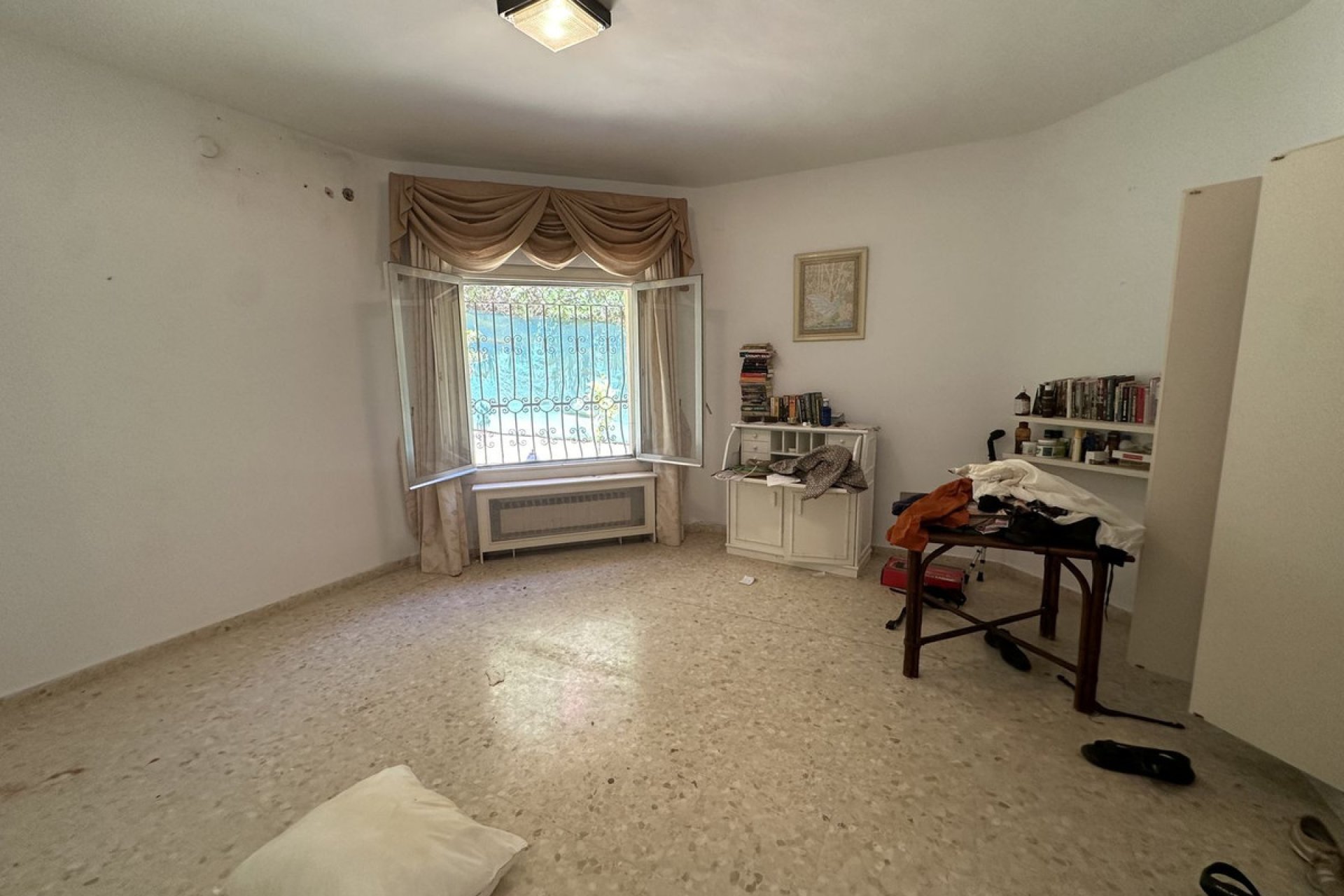 Resale - House - Detached Villa - Marbella - Nueva Andalucia