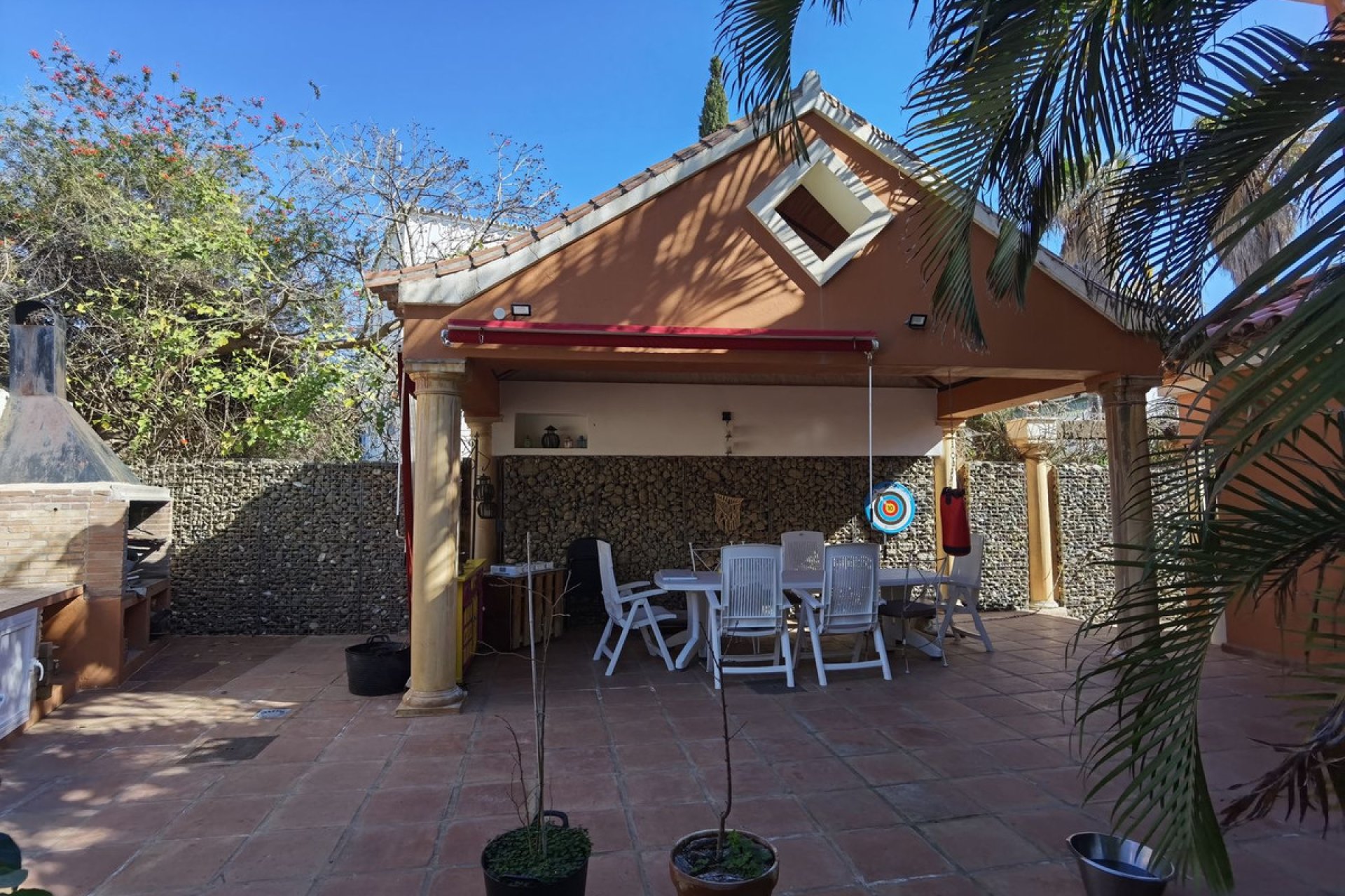 Resale - House - Detached Villa - Marbella - Nueva Andalucia