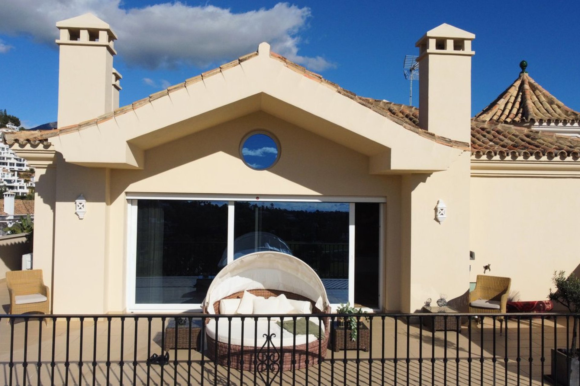 Resale - House - Detached Villa - Marbella - Nueva Andalucia