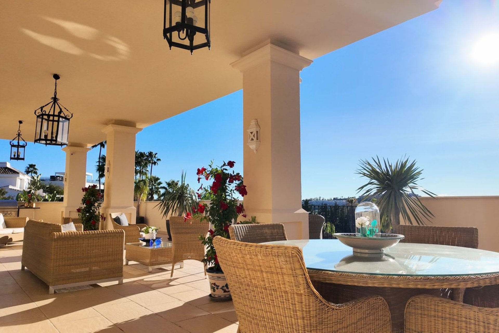 Resale - House - Detached Villa - Marbella - Nueva Andalucia