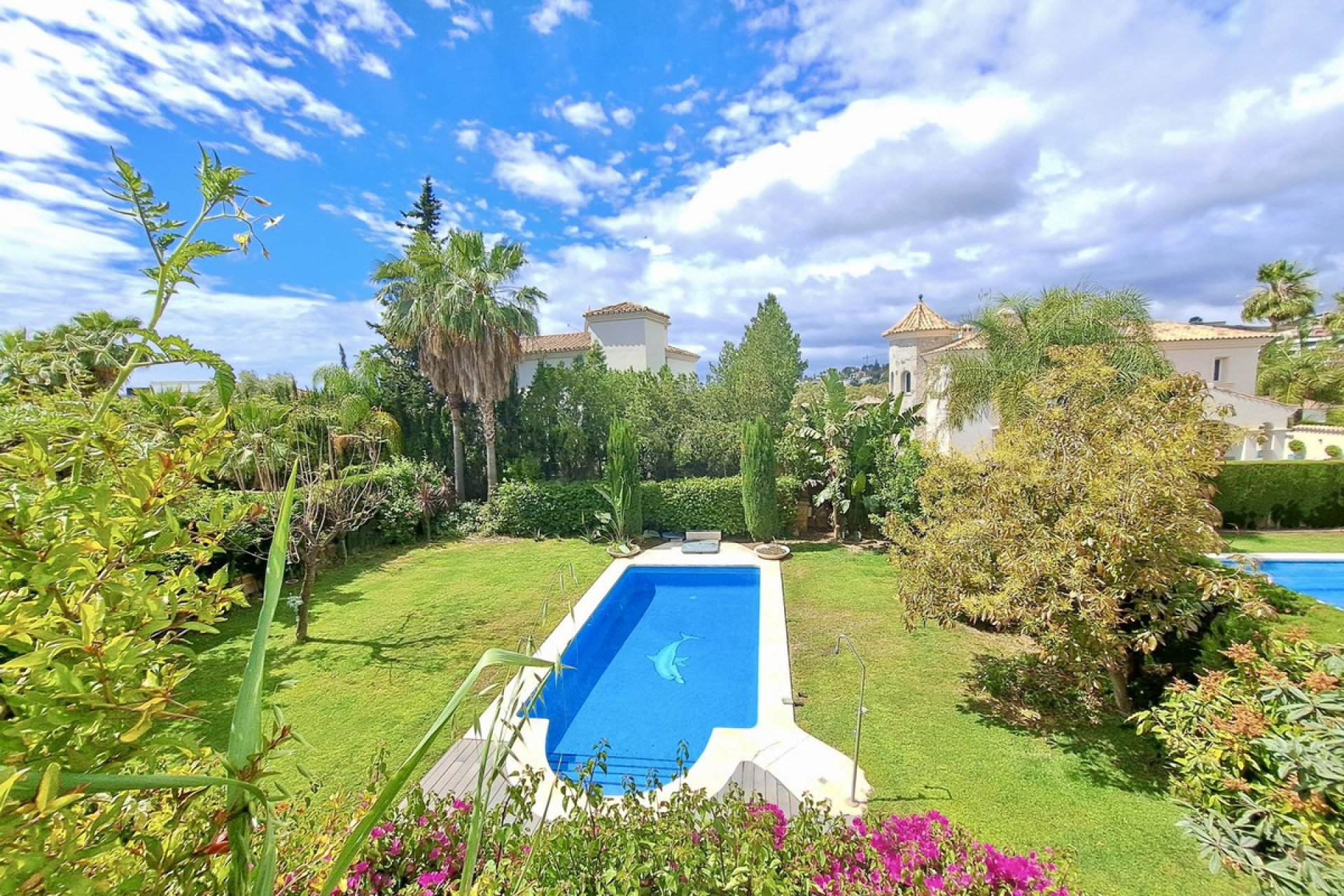 Resale - House - Detached Villa - Marbella - Nueva Andalucia