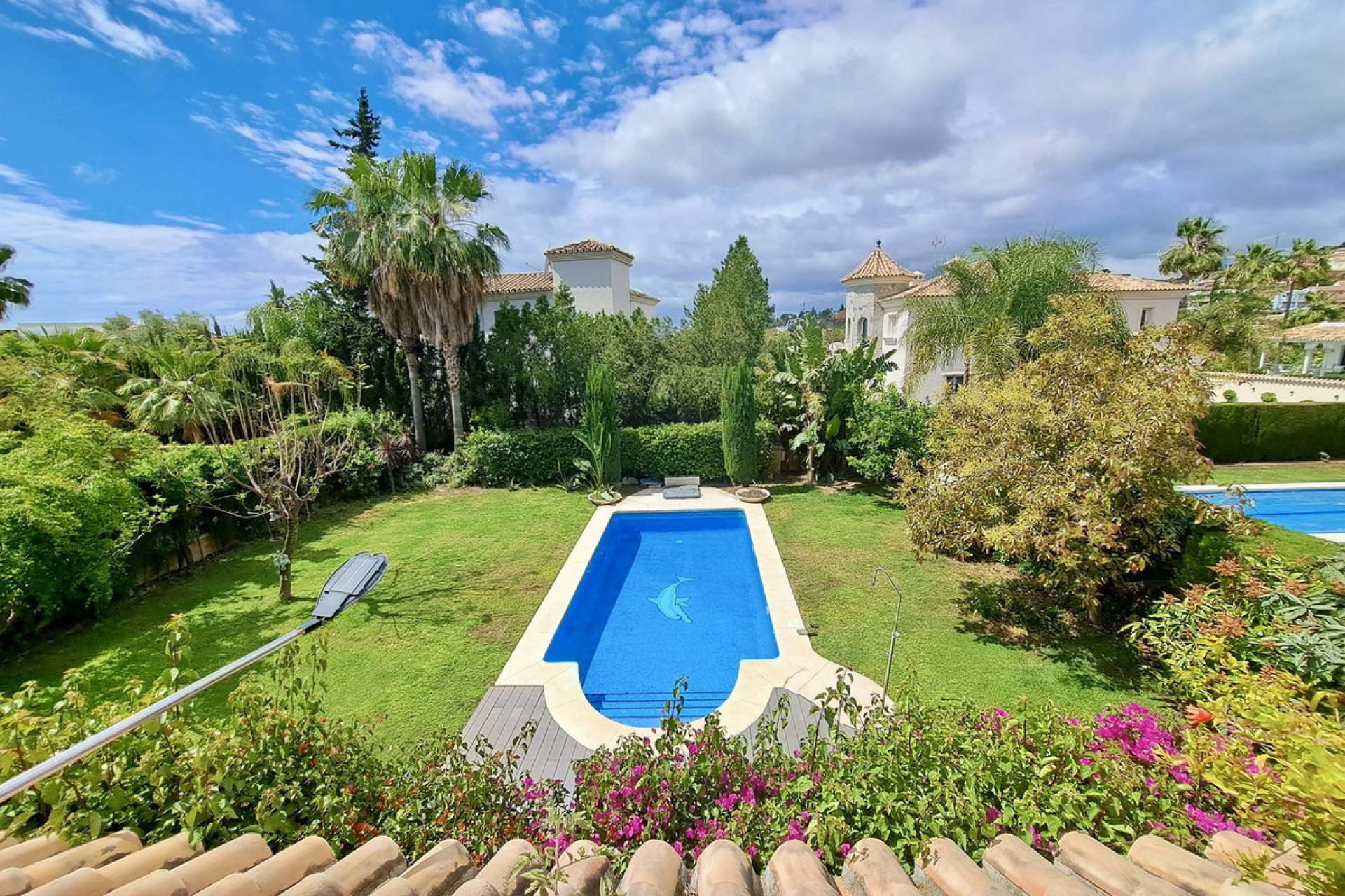 Resale - House - Detached Villa - Marbella - Nueva Andalucia