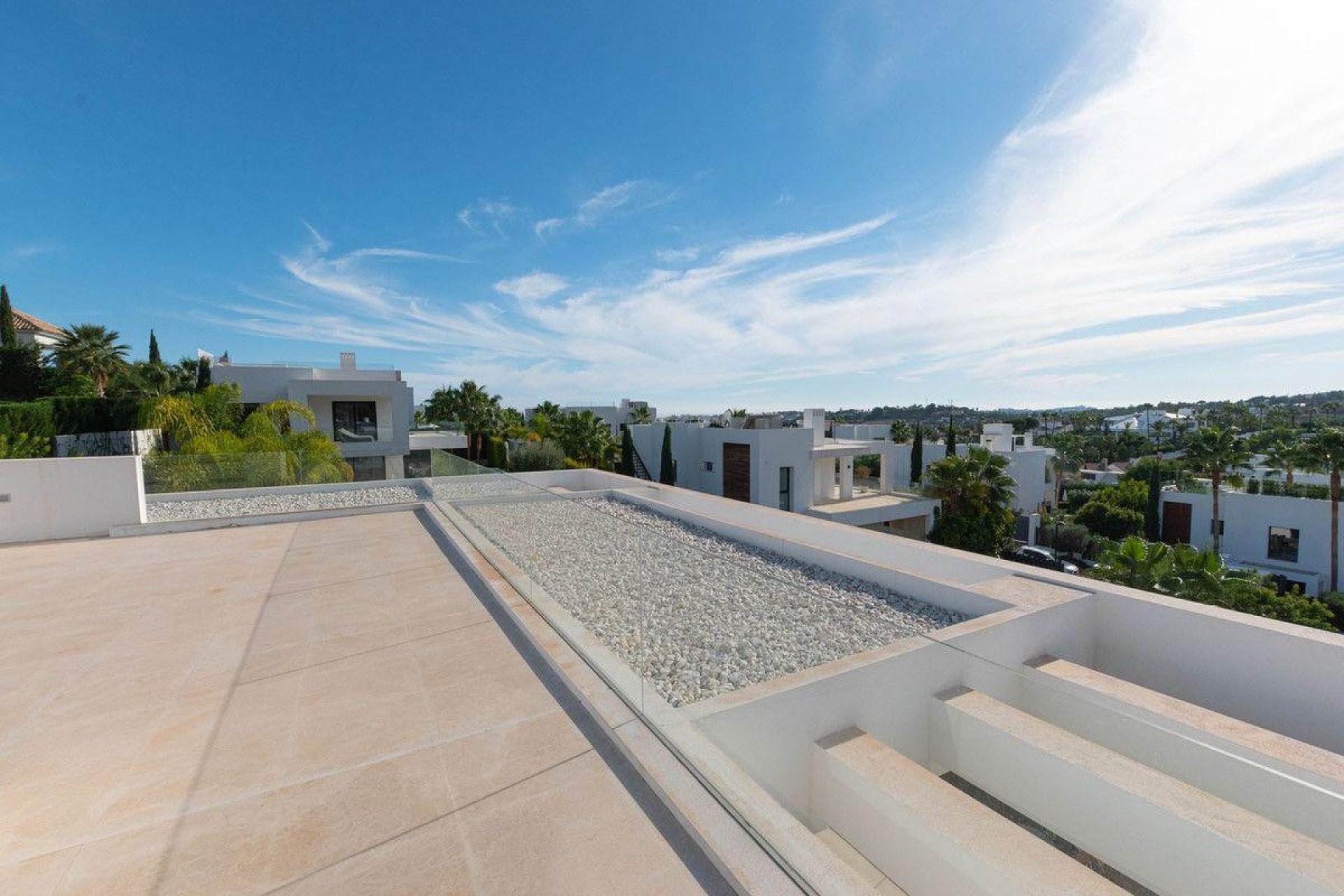 Resale - House - Detached Villa - Marbella - Nueva Andalucia