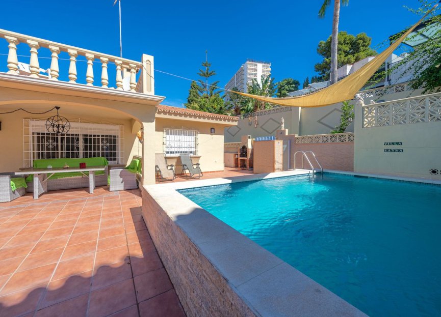 Resale - House - Detached Villa - Marbella - Nueva Andalucia