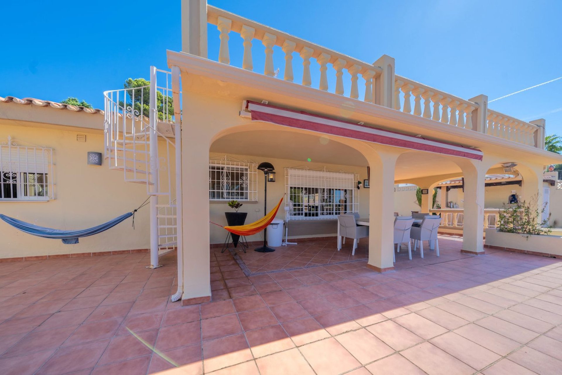 Resale - House - Detached Villa - Marbella - Nueva Andalucia