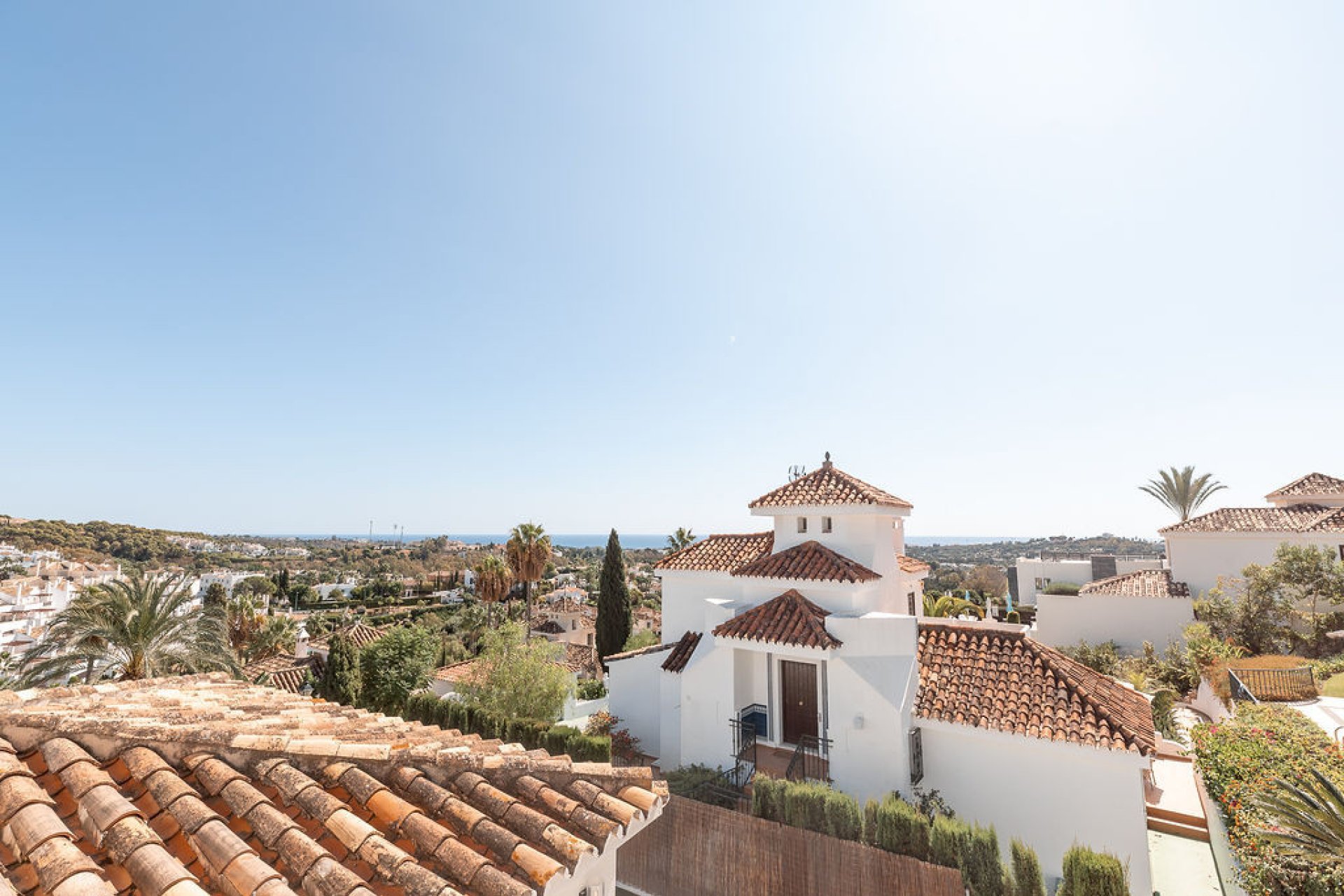 Resale - House - Detached Villa - Marbella - Nueva Andalucia