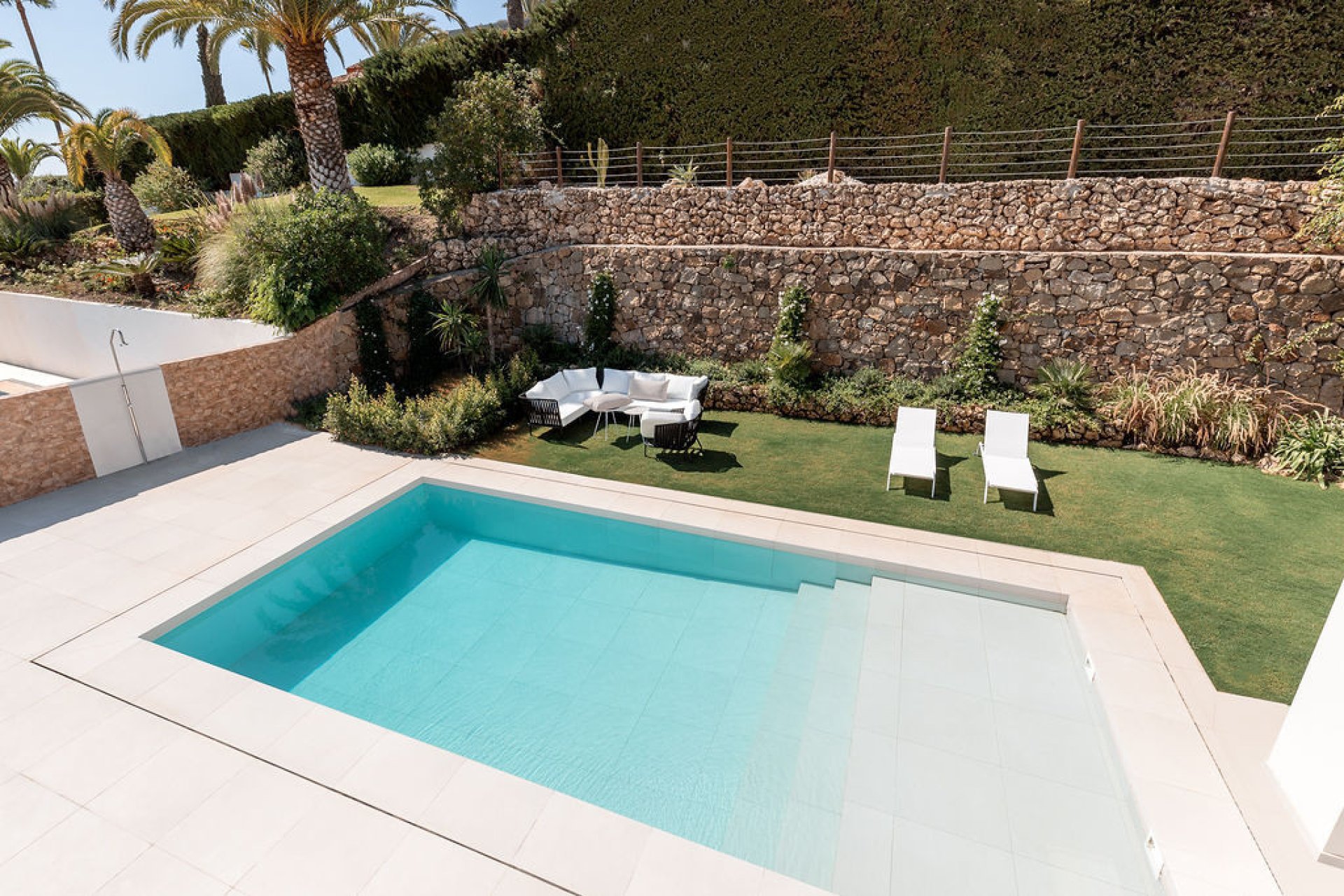 Resale - House - Detached Villa - Marbella - Nueva Andalucia