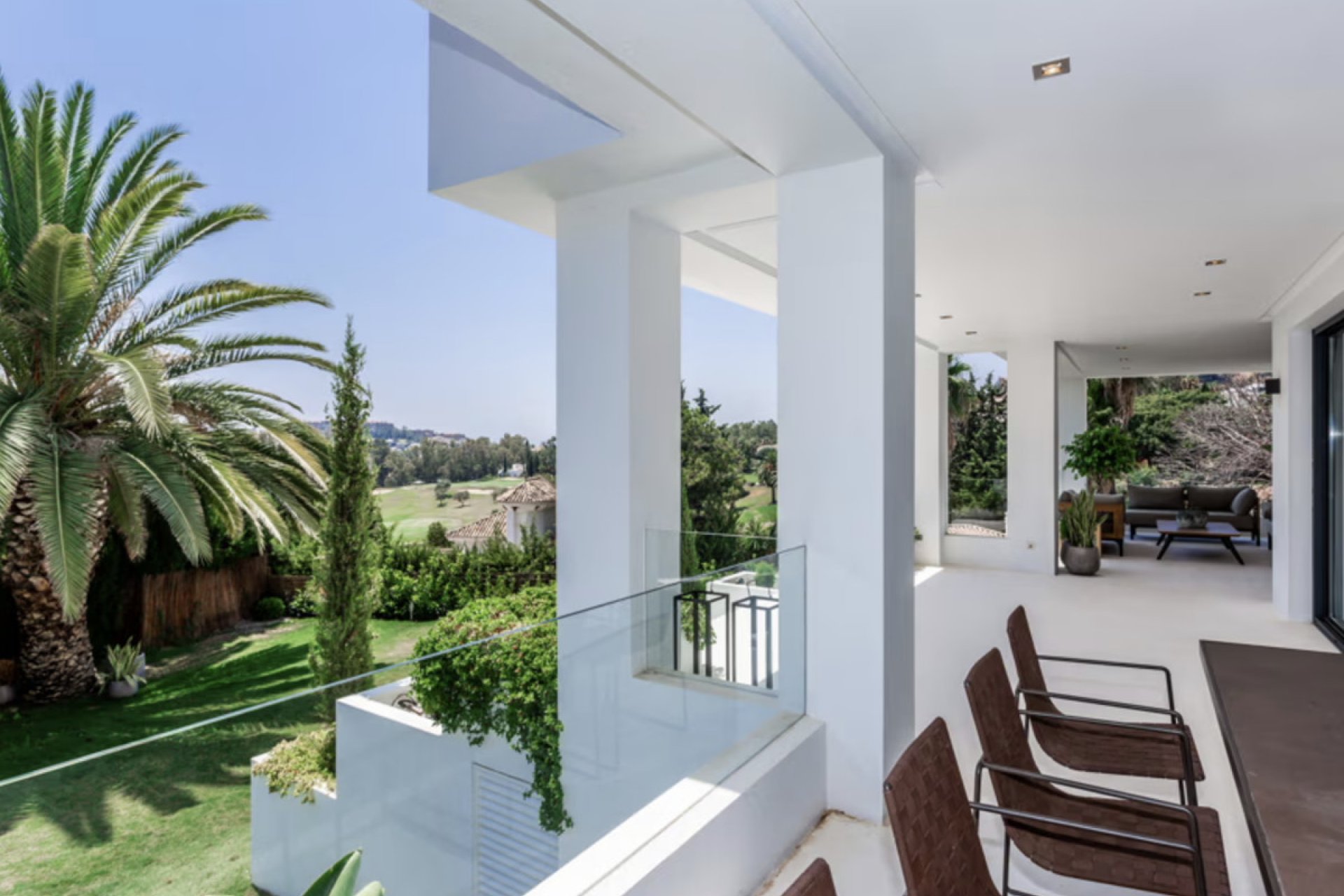 Resale - House - Detached Villa - Marbella - Nueva Andalucia