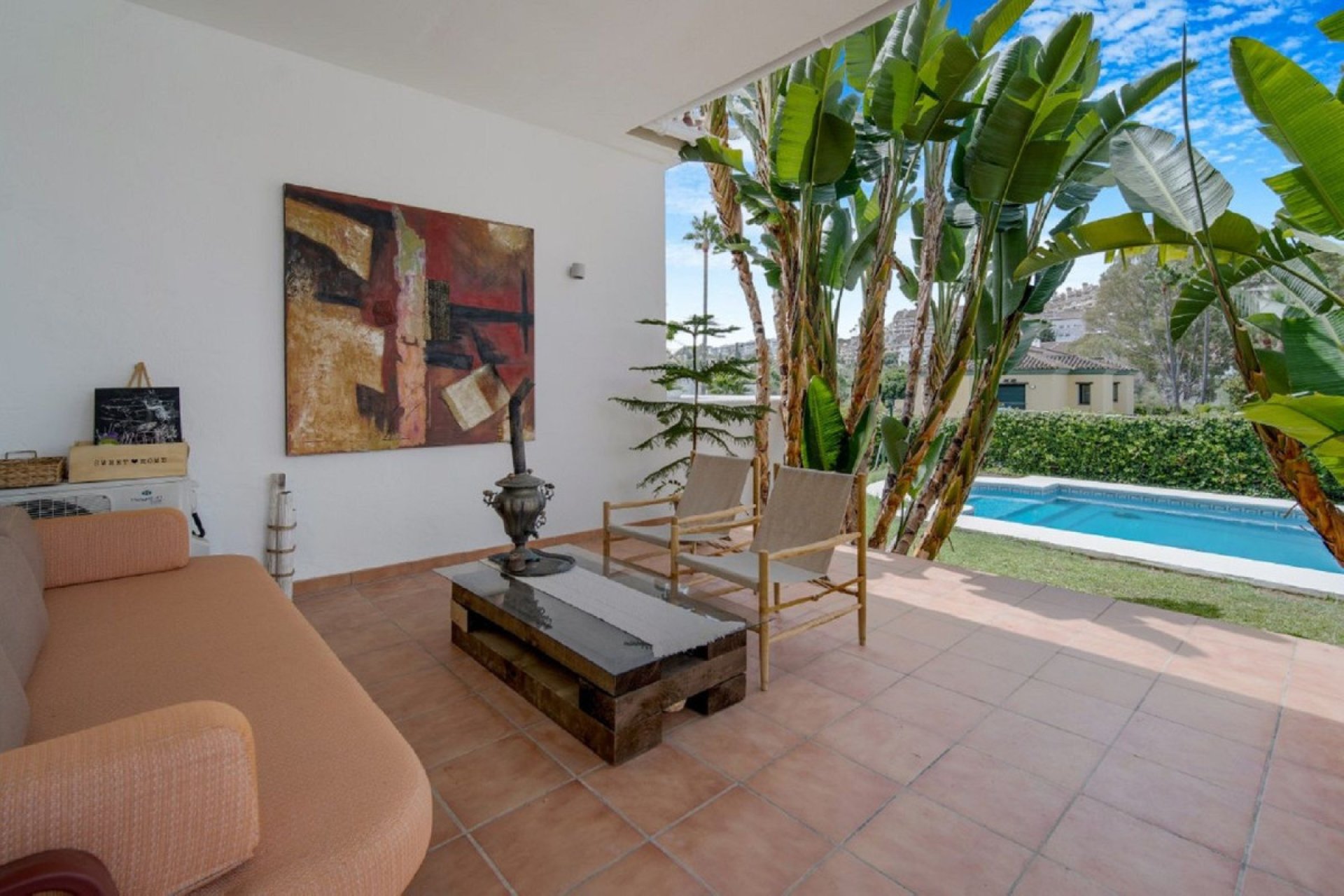 Resale - House - Detached Villa - Marbella - Nueva Andalucia