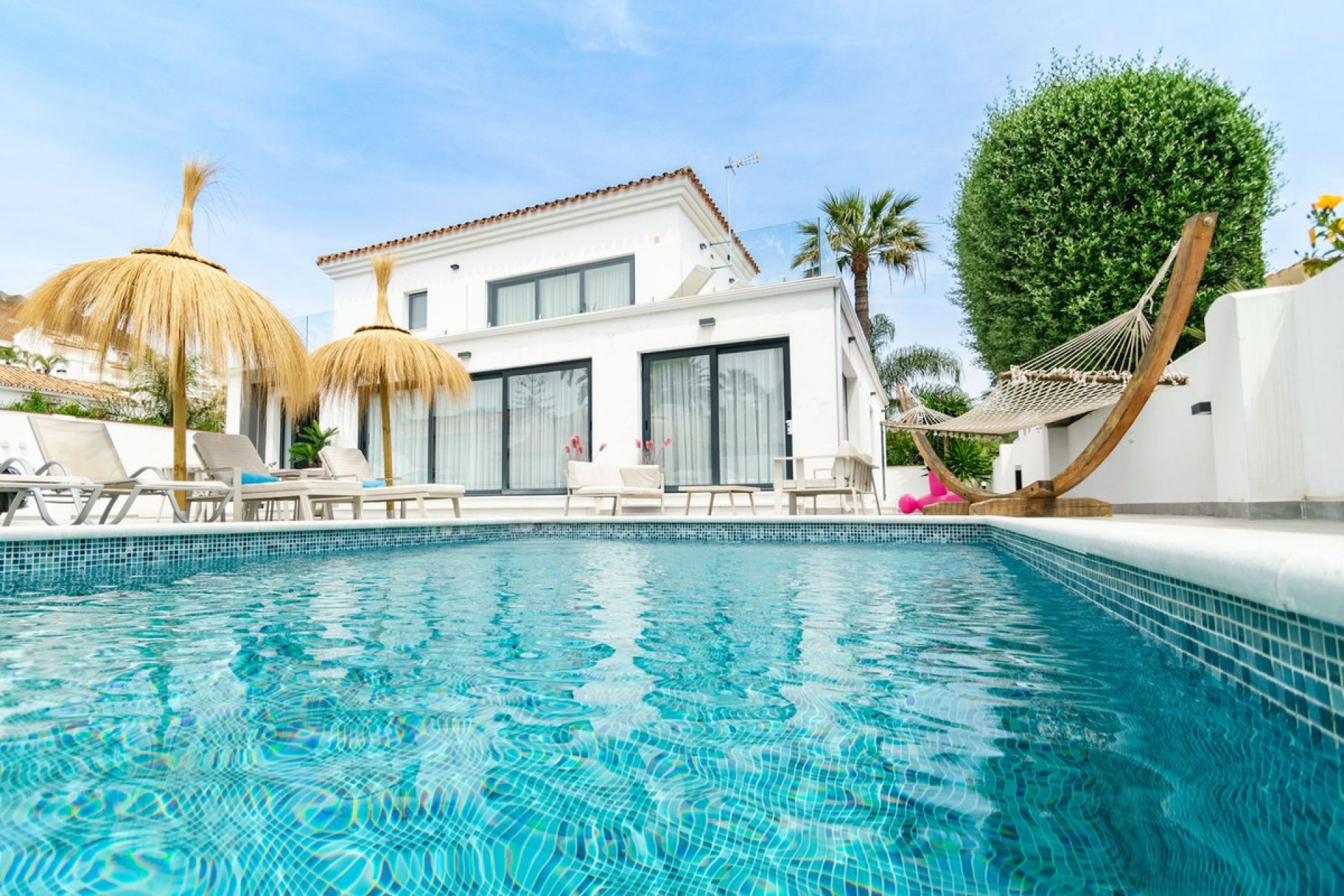 Resale - House - Detached Villa - Marbella - Nueva Andalucia