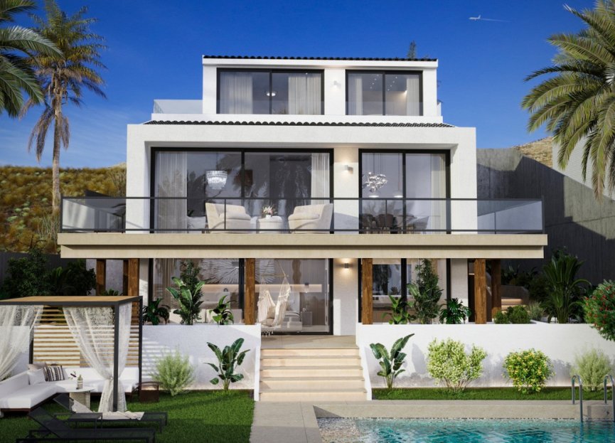 Resale - House - Detached Villa - Marbella - Nueva Andalucia