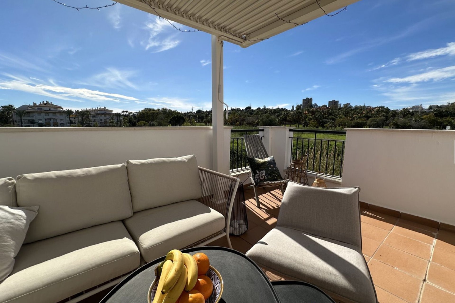 Resale - House - Detached Villa - Marbella - Nueva Andalucia