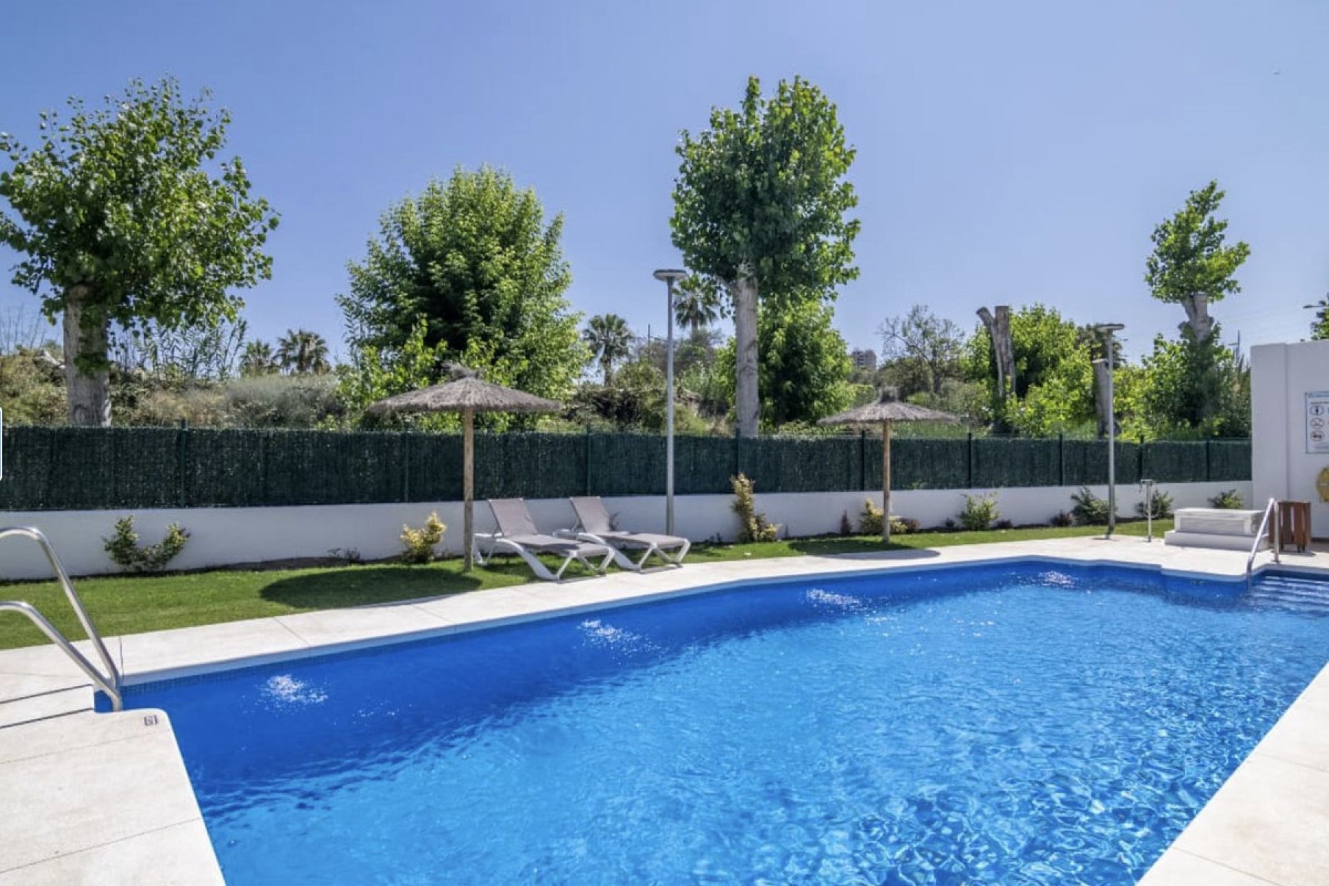 Resale - House - Detached Villa - Marbella - Nueva Andalucia