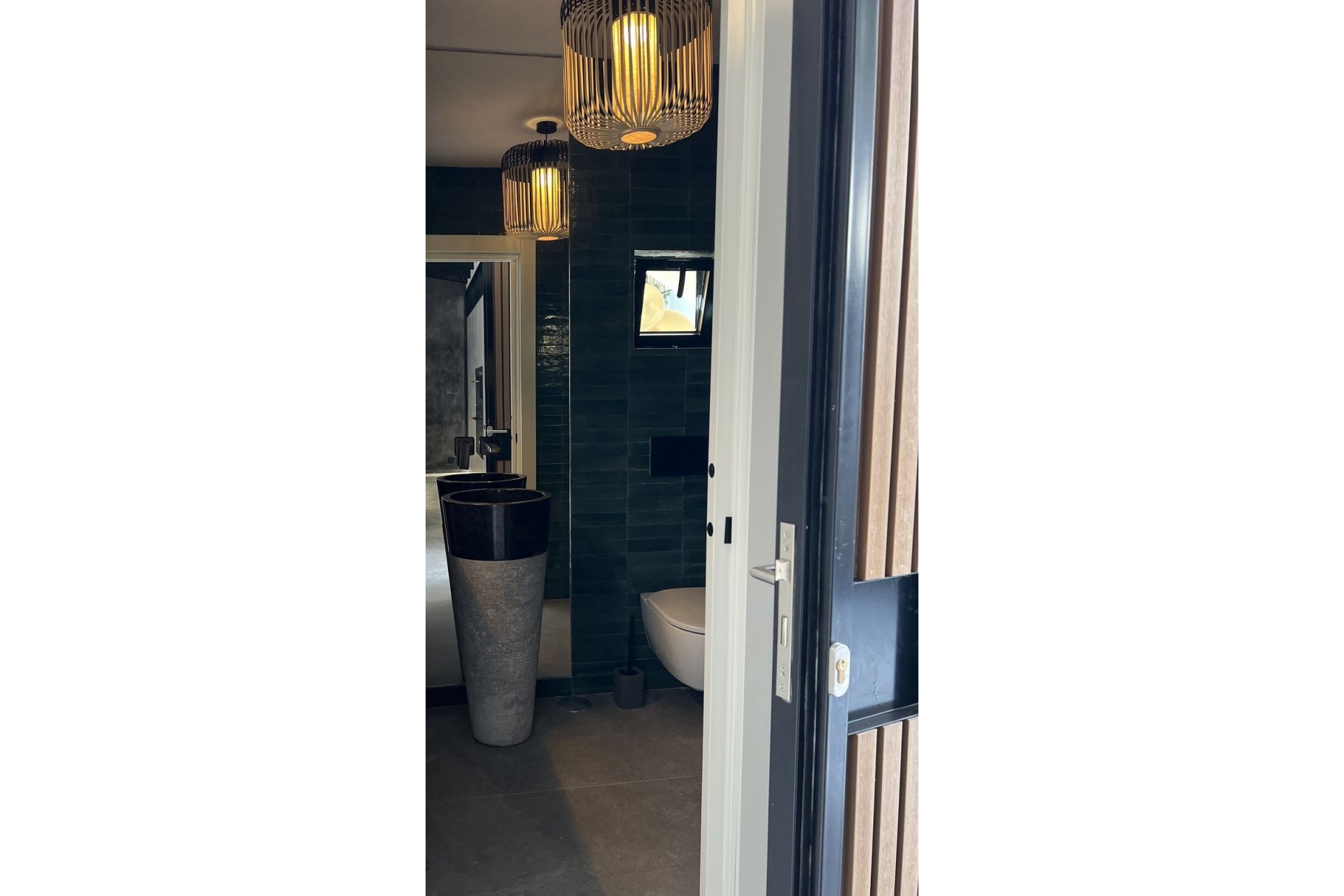 Resale - House - Detached Villa - Marbella - Nueva Andalucia