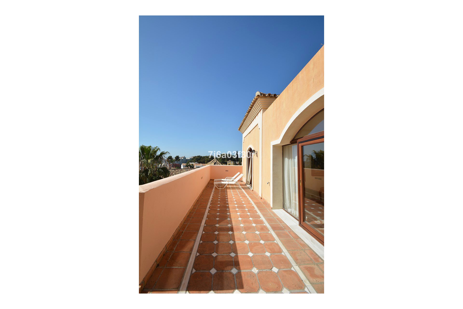 Resale - House - Detached Villa - Marbella - Nueva Andalucia