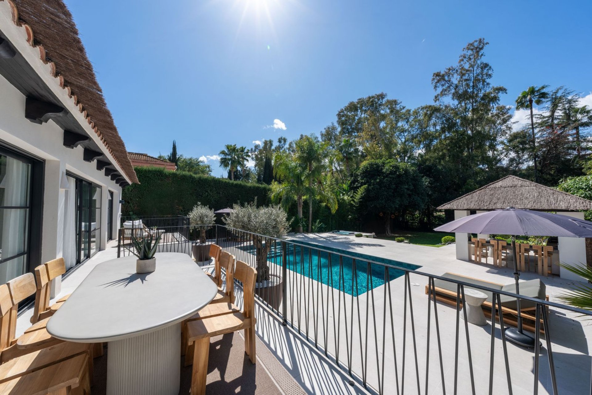 Resale - House - Detached Villa - Marbella - Nueva Andalucia