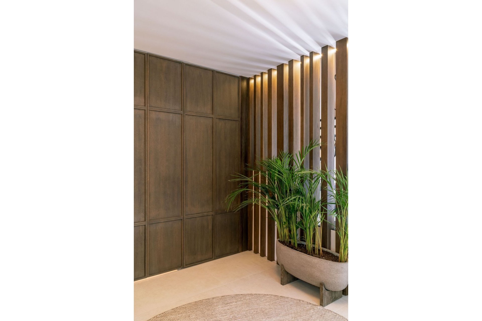 Resale - House - Detached Villa - Marbella - Nueva Andalucia