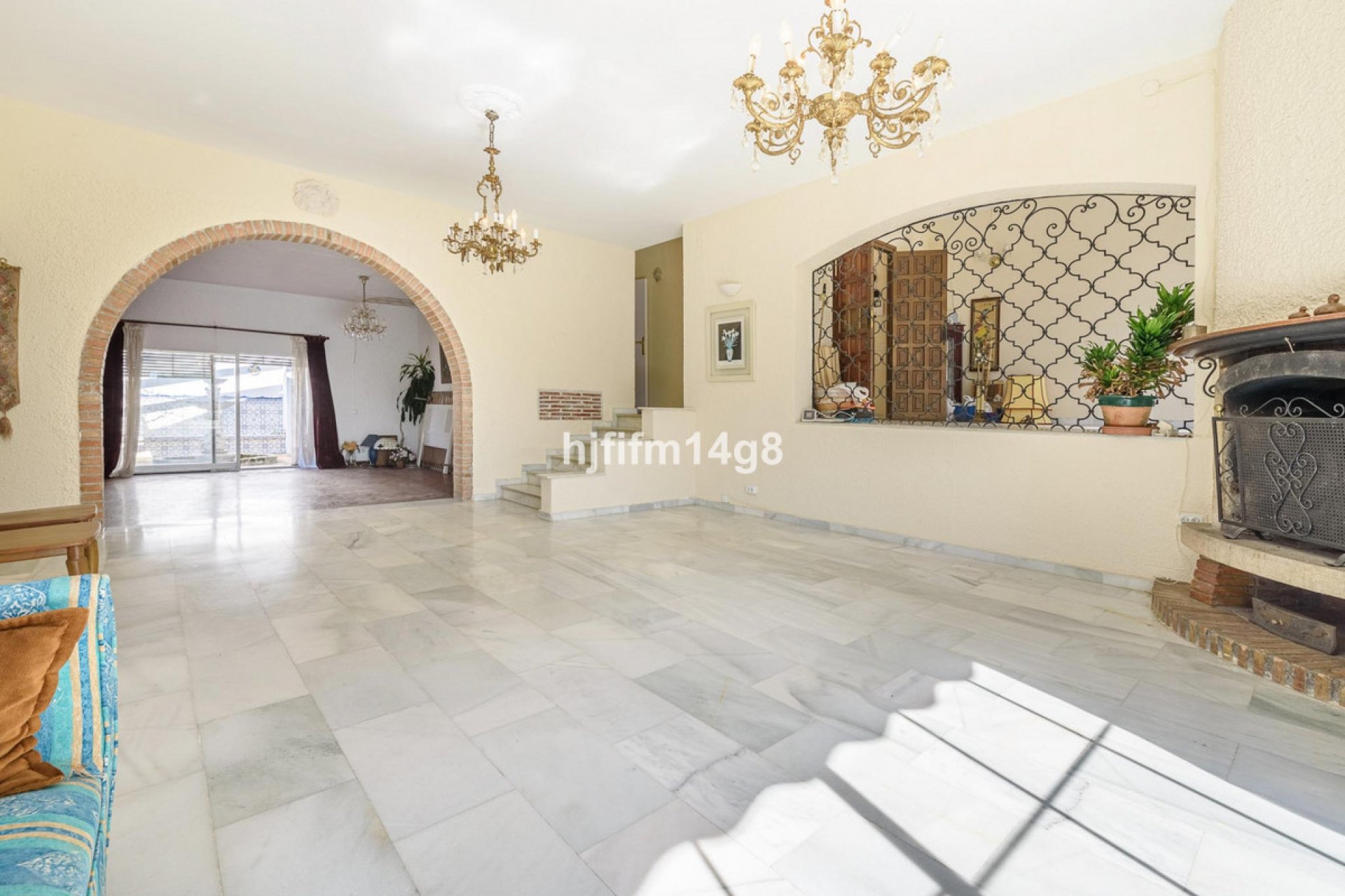 Resale - House - Detached Villa - Marbella - Nueva Andalucia