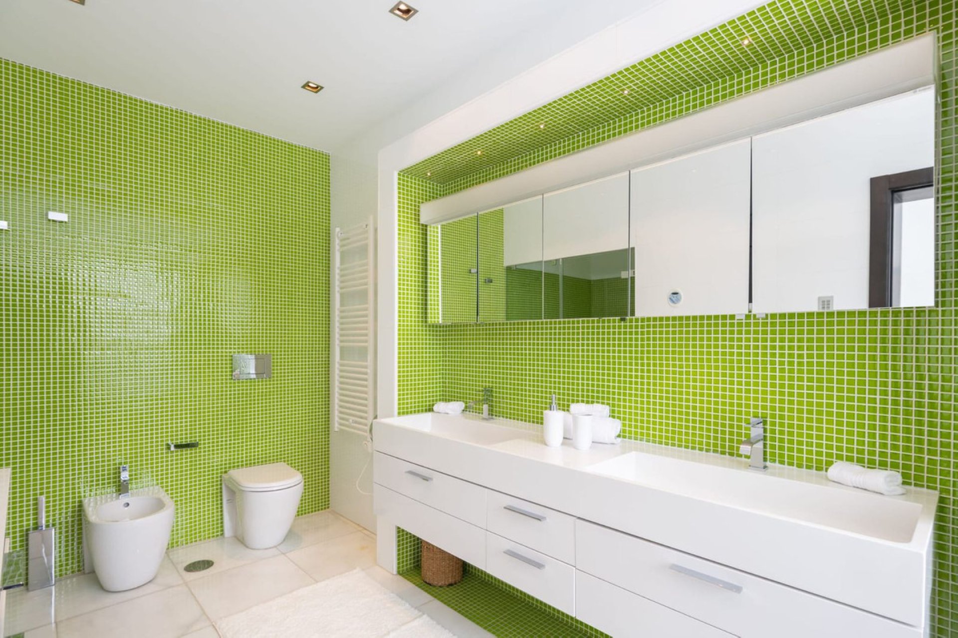 Resale - House - Detached Villa - Marbella - Nueva Andalucia