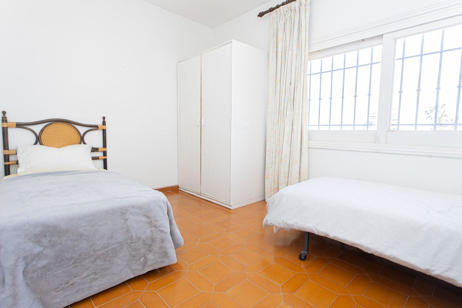 Resale - House - Detached Villa - Marbella - Nueva Andalucia