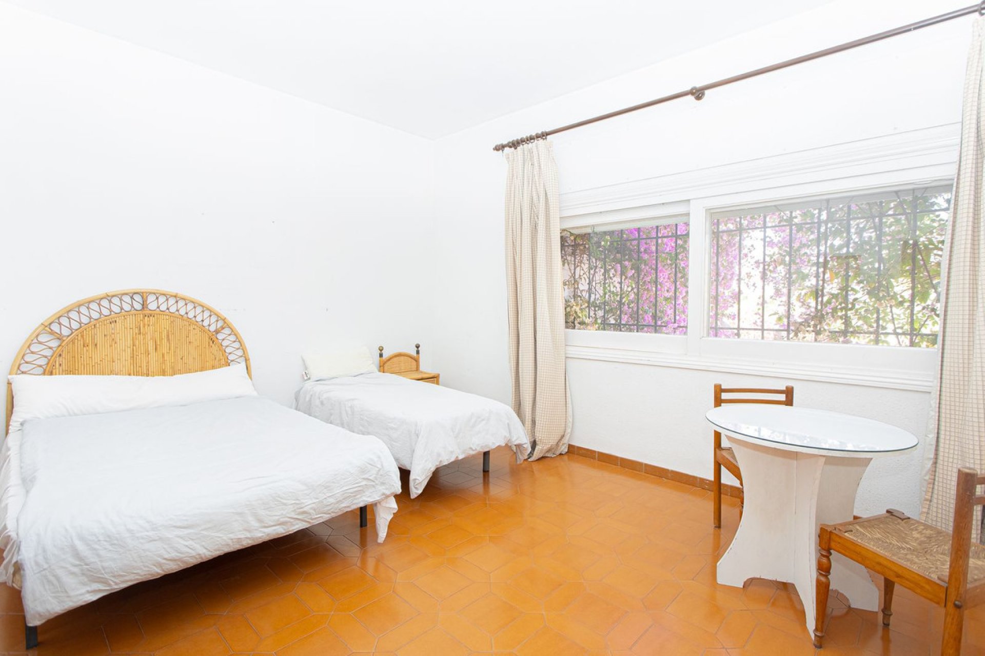 Resale - House - Detached Villa - Marbella - Nueva Andalucia