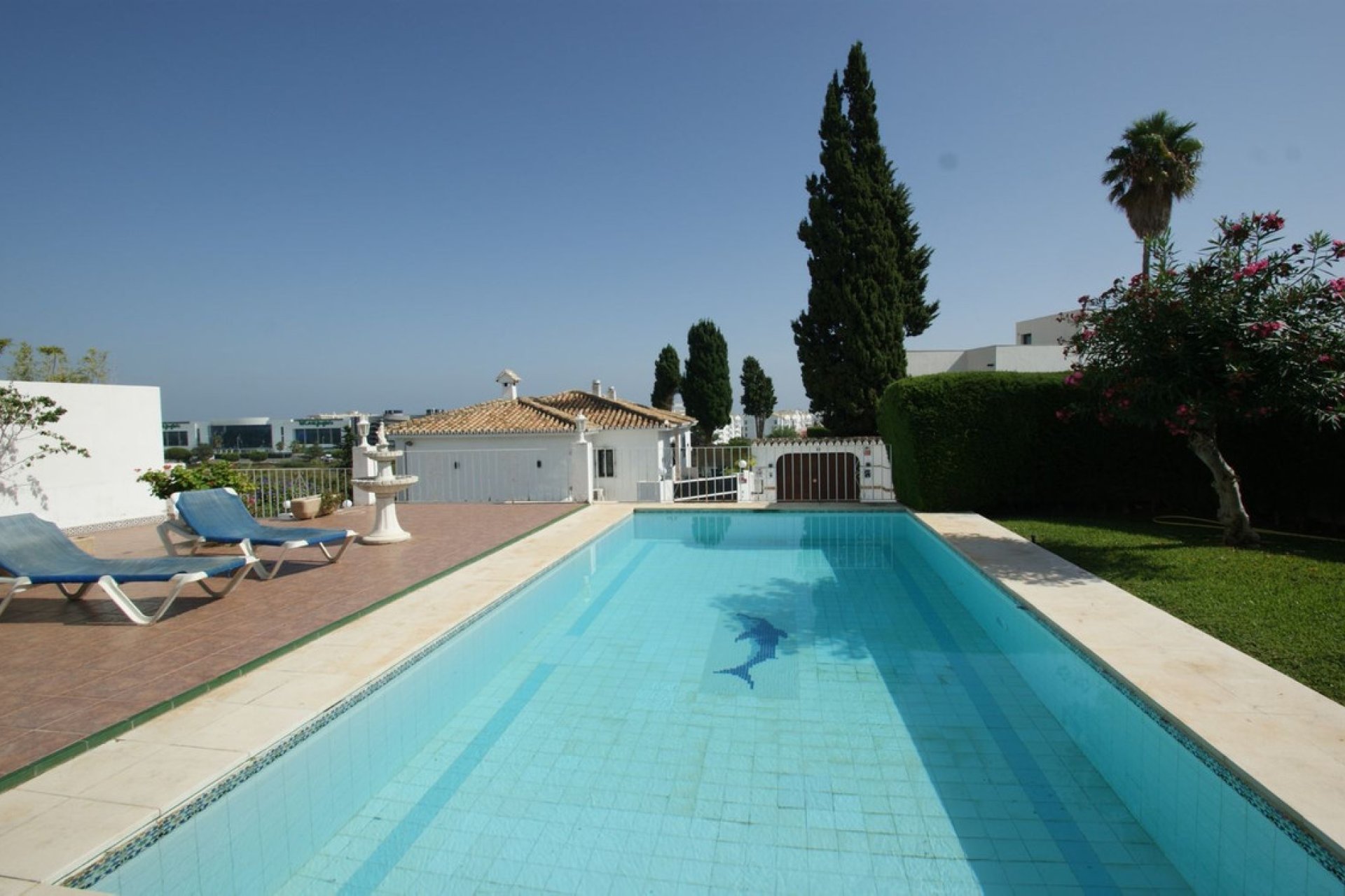 Resale - House - Detached Villa - Marbella - Nueva Andalucia