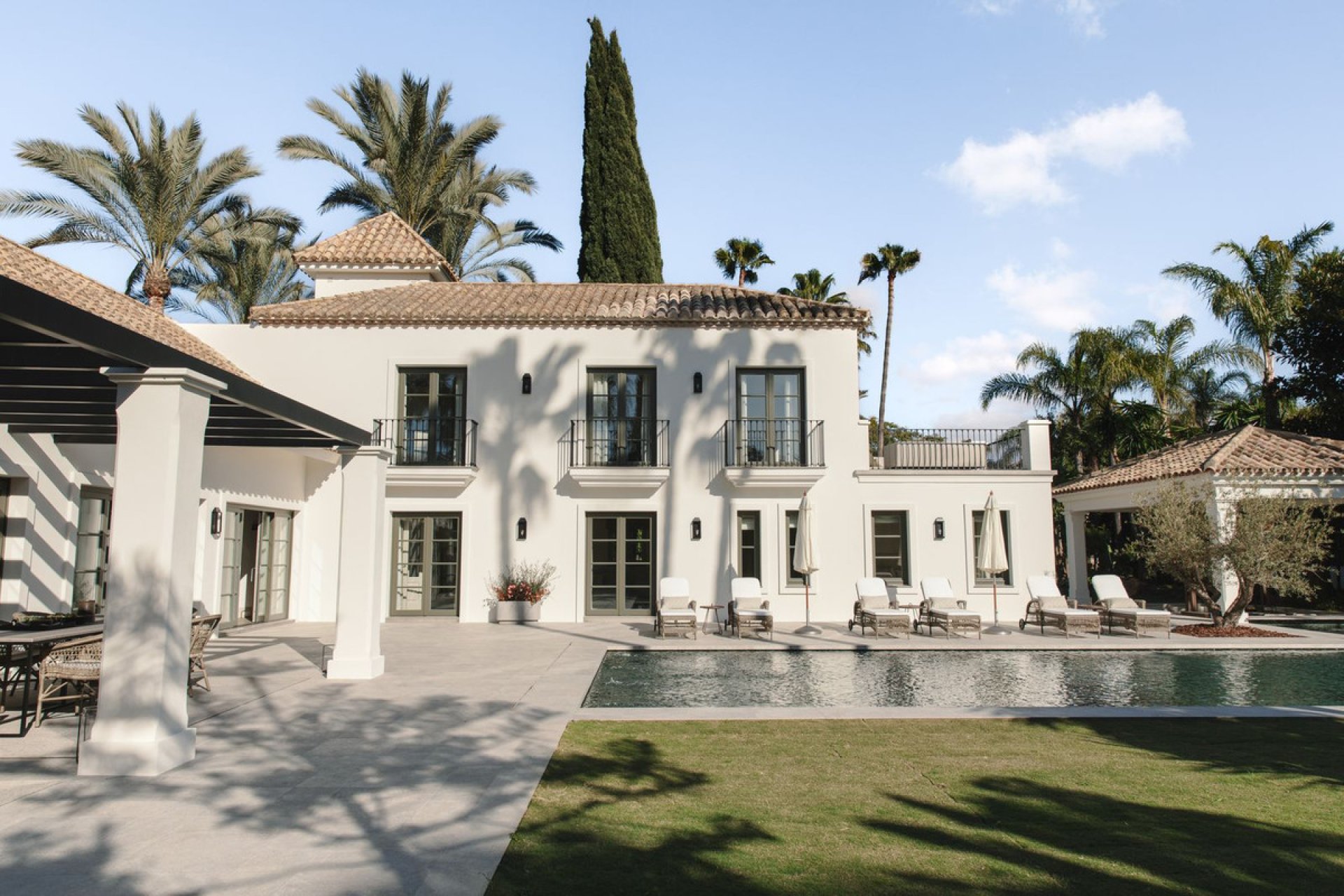 Resale - House - Detached Villa - Marbella - Nueva Andalucia