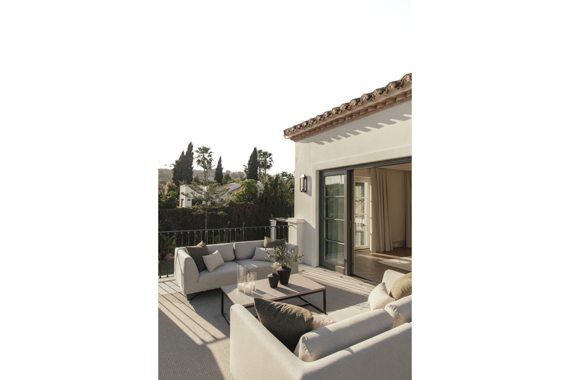 Resale - House - Detached Villa - Marbella - Nueva Andalucia