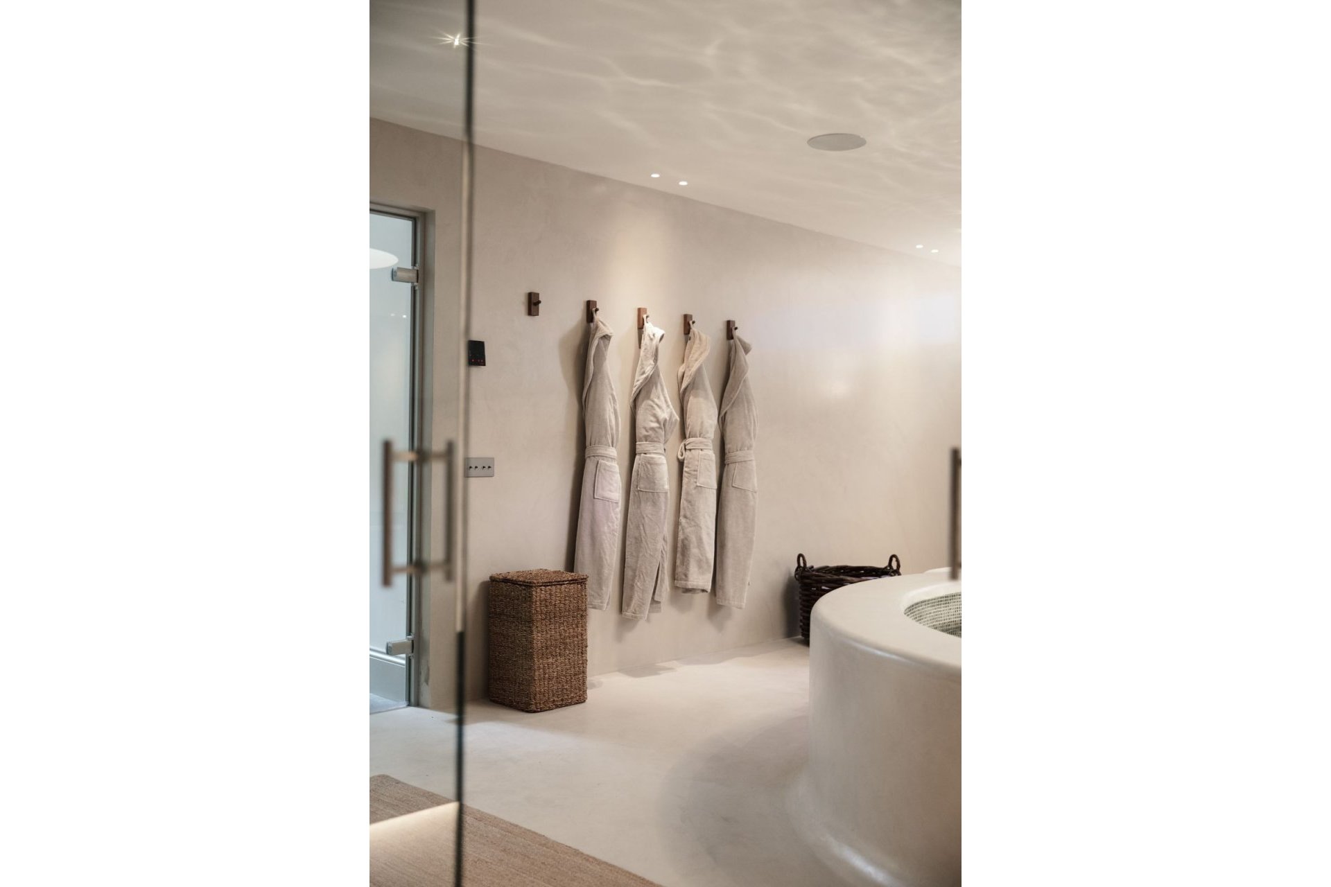 Resale - House - Detached Villa - Marbella - Nueva Andalucia