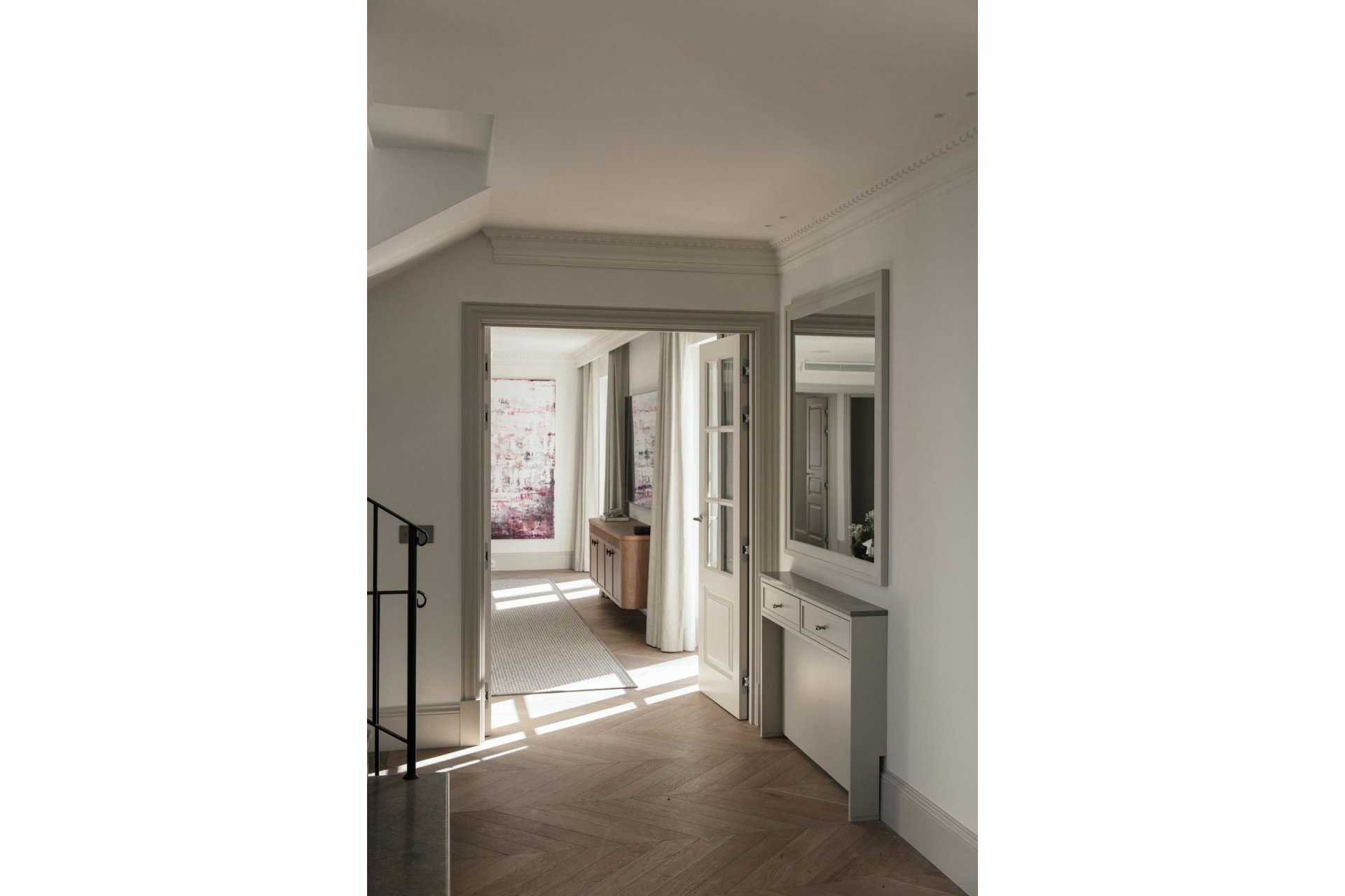 Resale - House - Detached Villa - Marbella - Nueva Andalucia