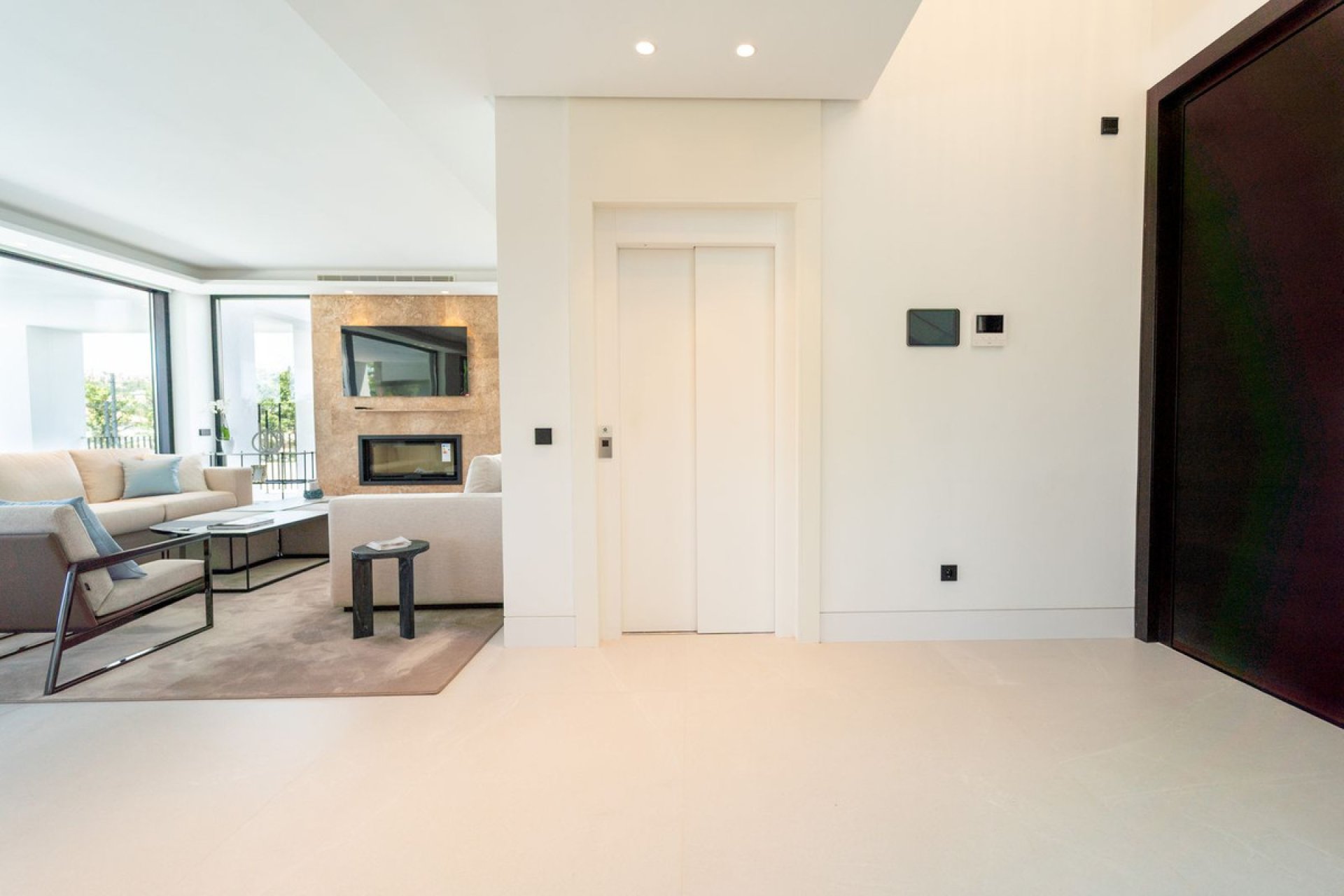 Resale - House - Detached Villa - Marbella - Nueva Andalucia