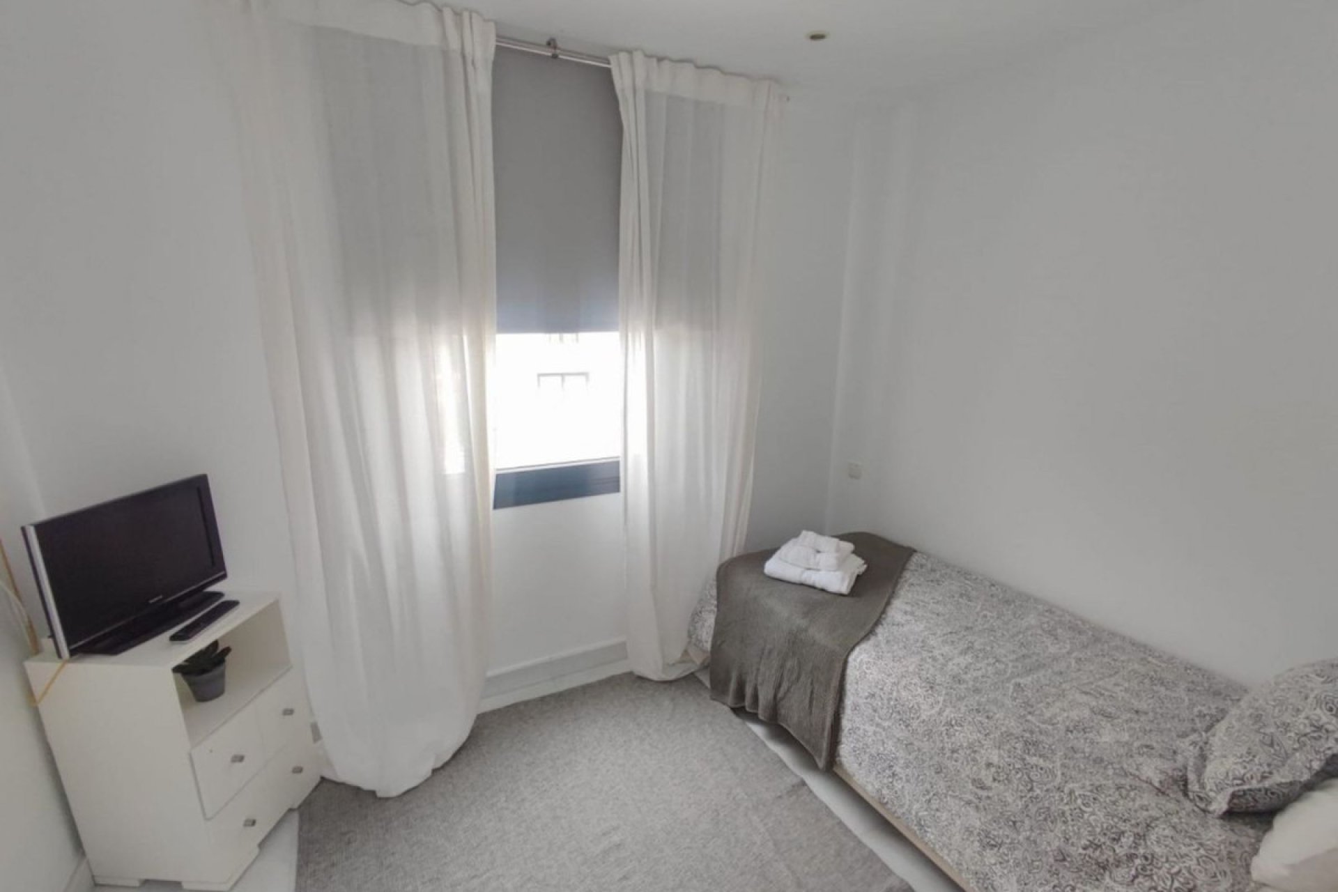 Resale - House - Detached Villa - Marbella - Nueva Andalucia