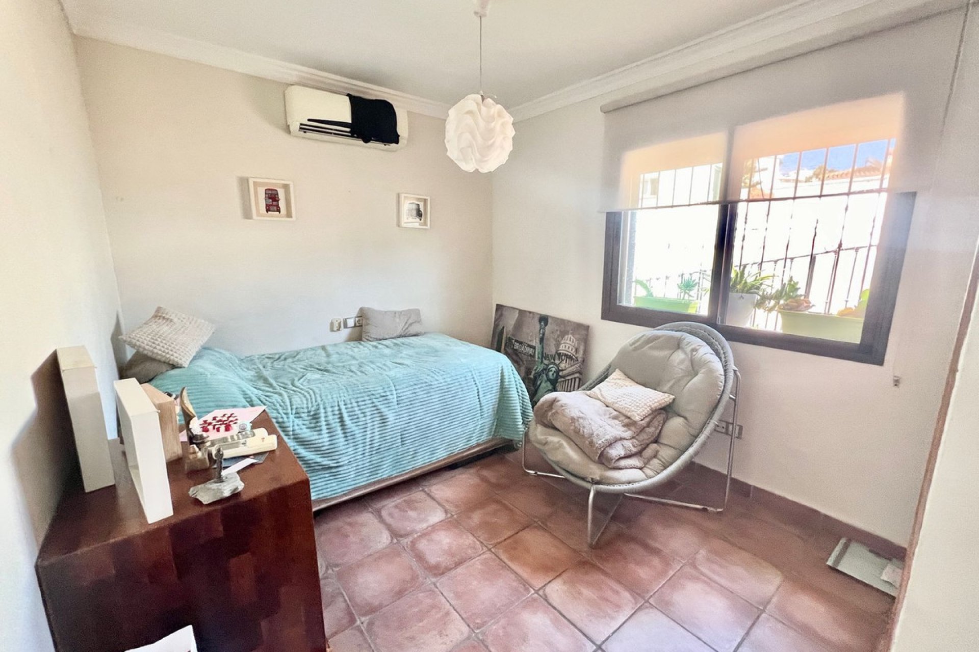 Resale - House - Detached Villa - Marbella - Nueva Andalucia