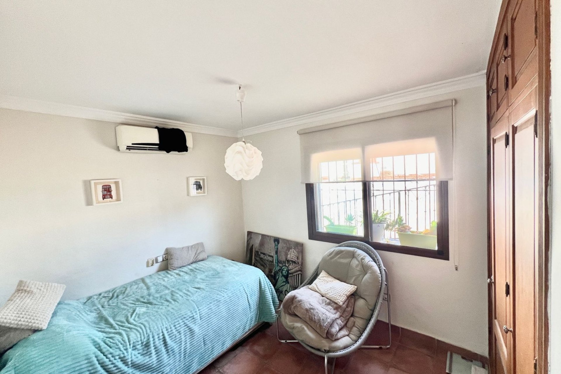 Resale - House - Detached Villa - Marbella - Nueva Andalucia