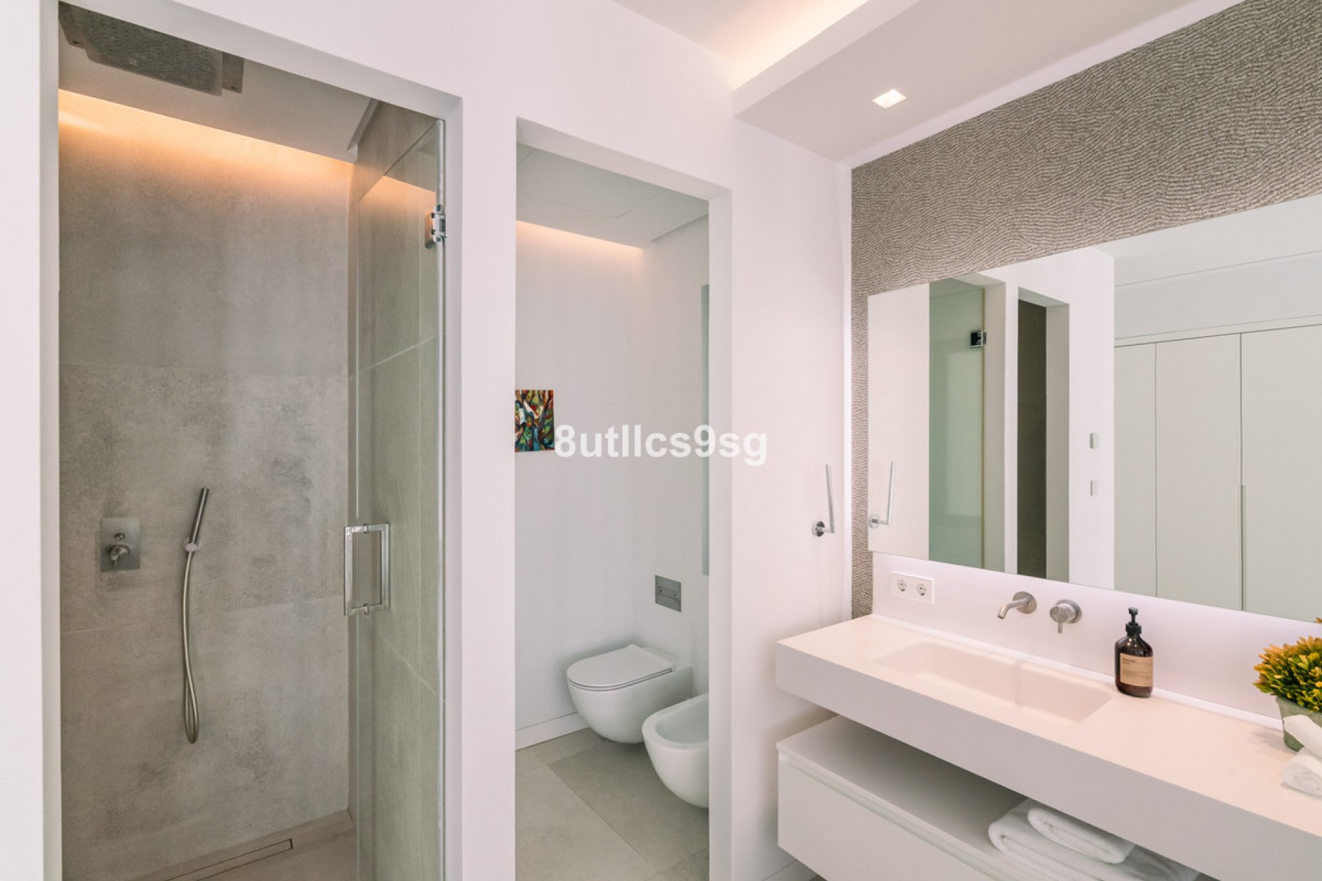 Resale - House - Detached Villa - Marbella - Nueva Andalucia