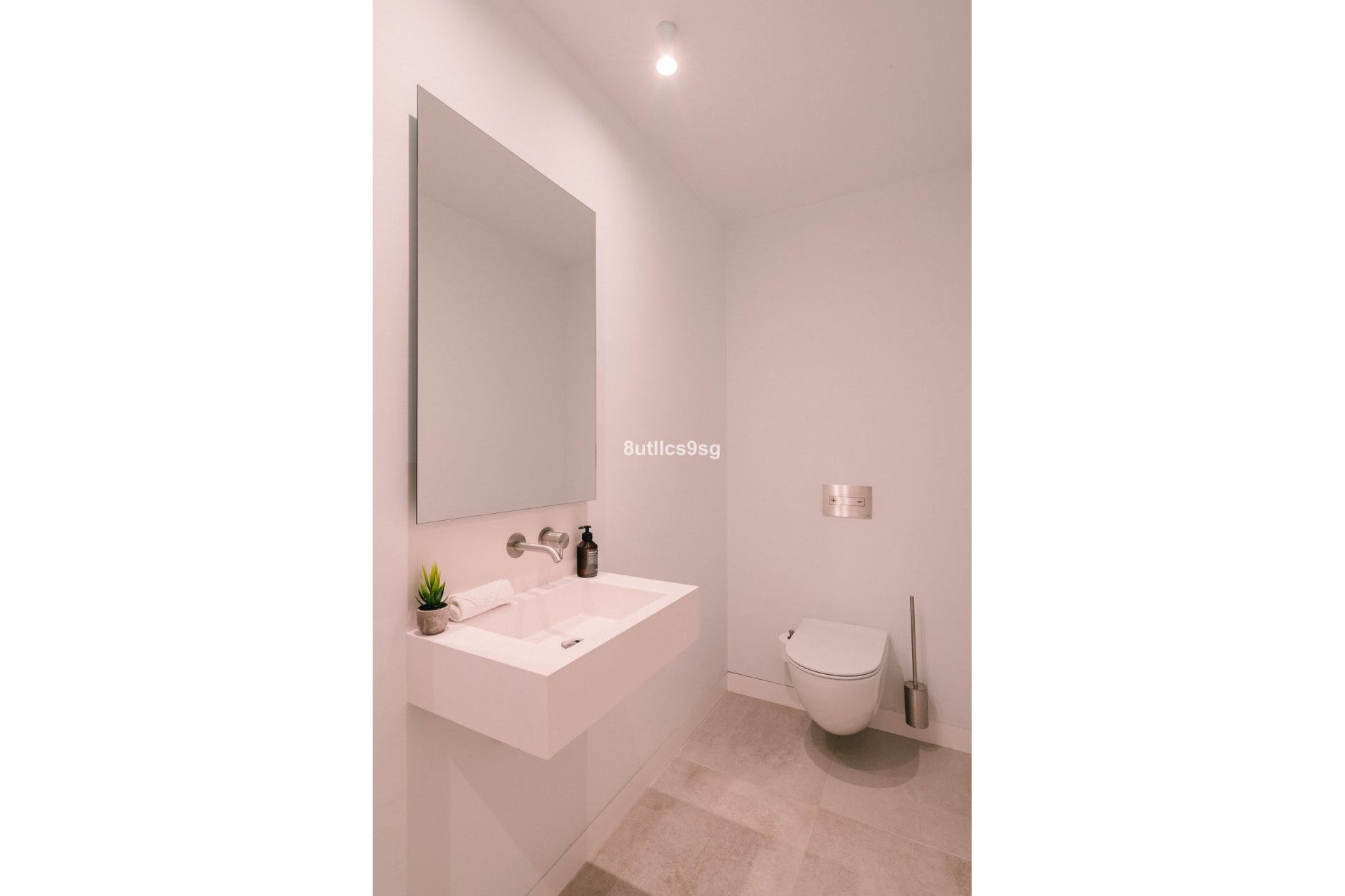 Resale - House - Detached Villa - Marbella - Nueva Andalucia