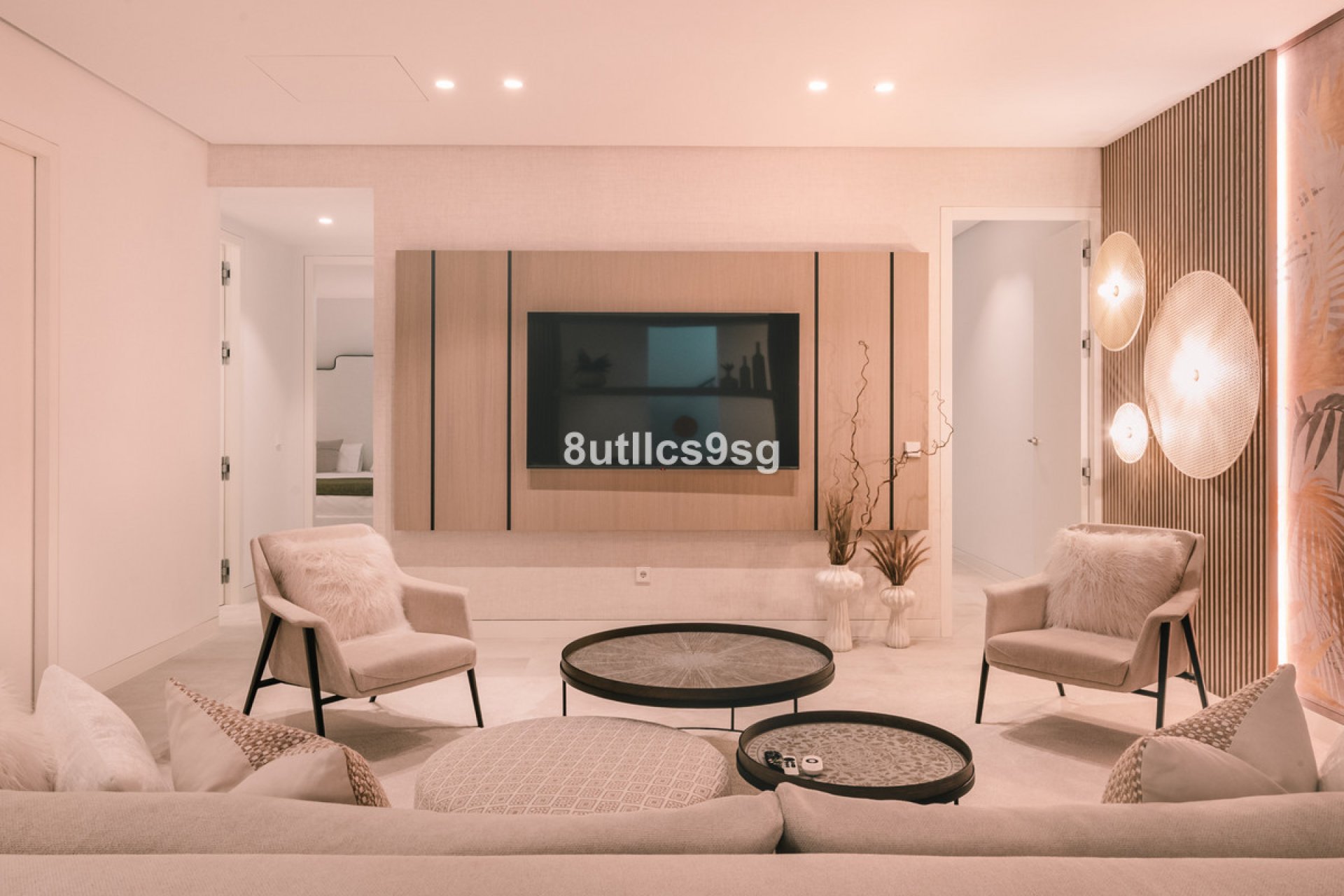 Resale - House - Detached Villa - Marbella - Nueva Andalucia