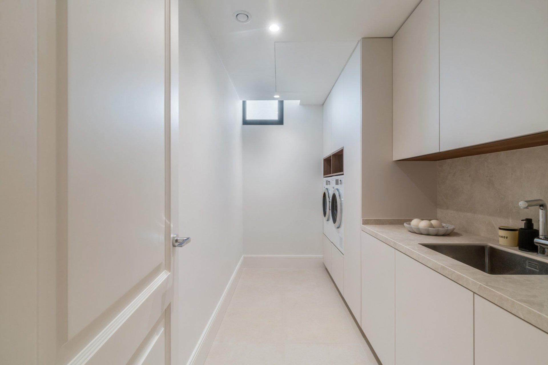 Resale - House - Detached Villa - Marbella - Nueva Andalucia