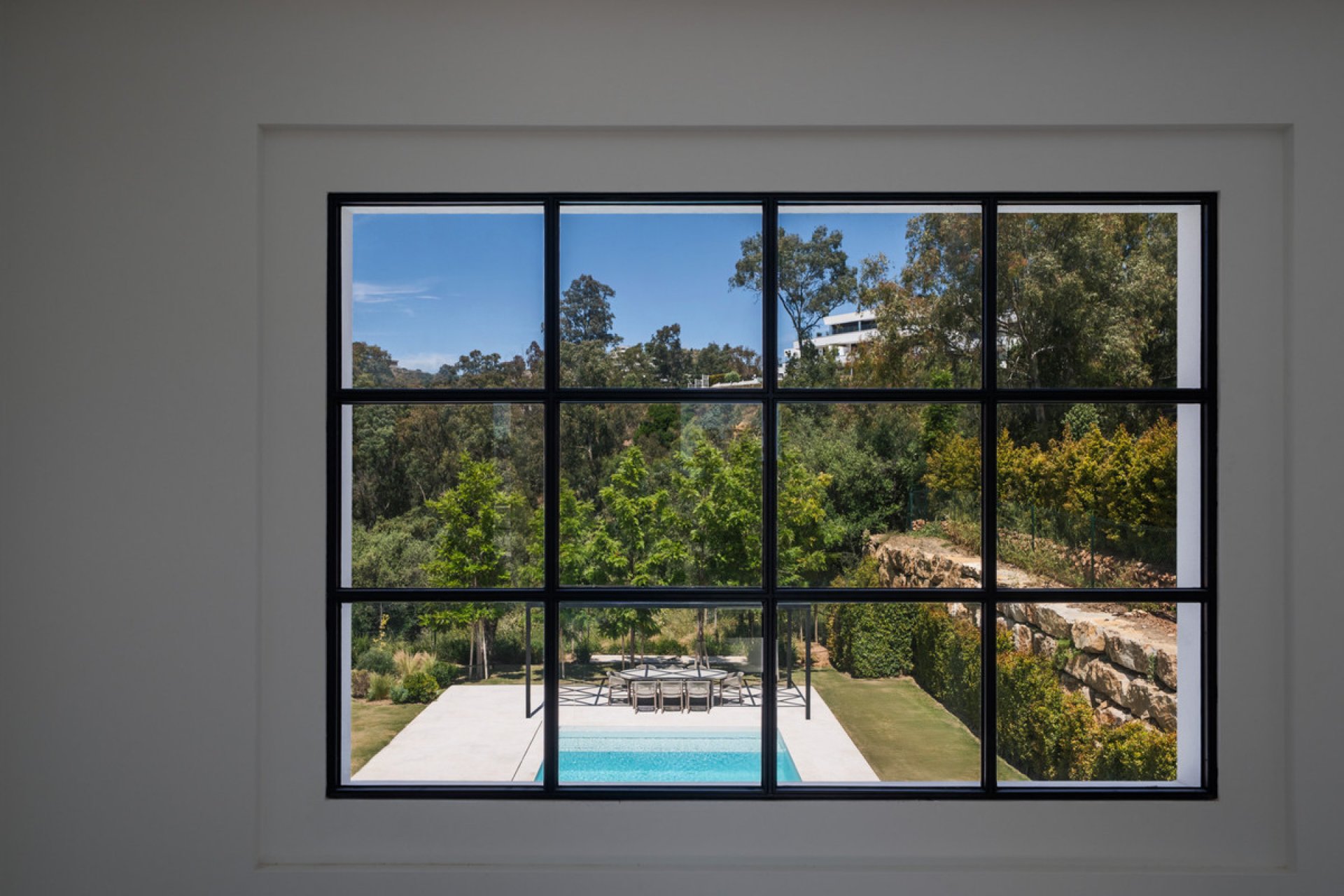 Resale - House - Detached Villa - Marbella - Nueva Andalucia