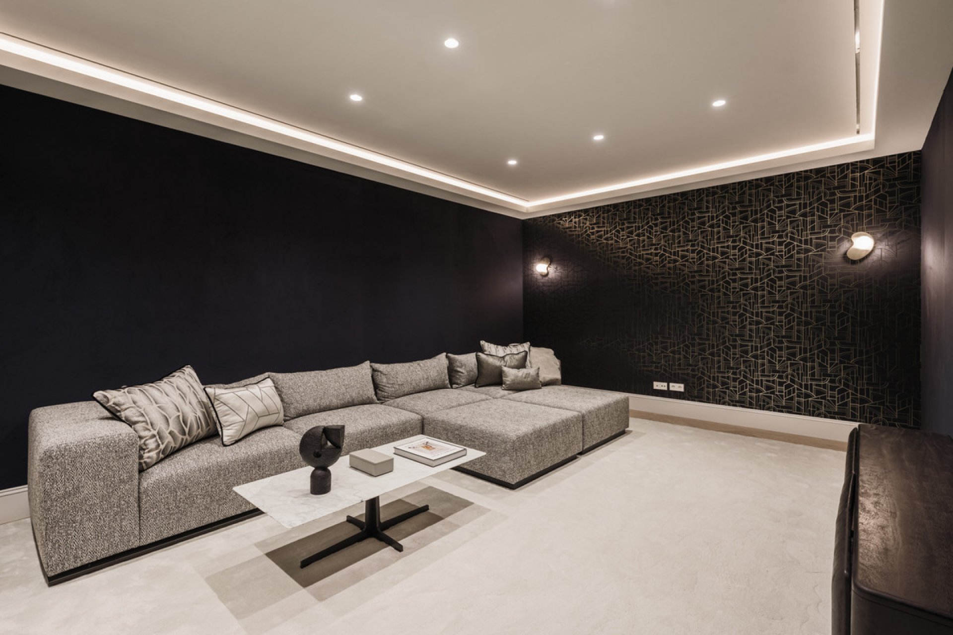 Resale - House - Detached Villa - Marbella - Nueva Andalucia