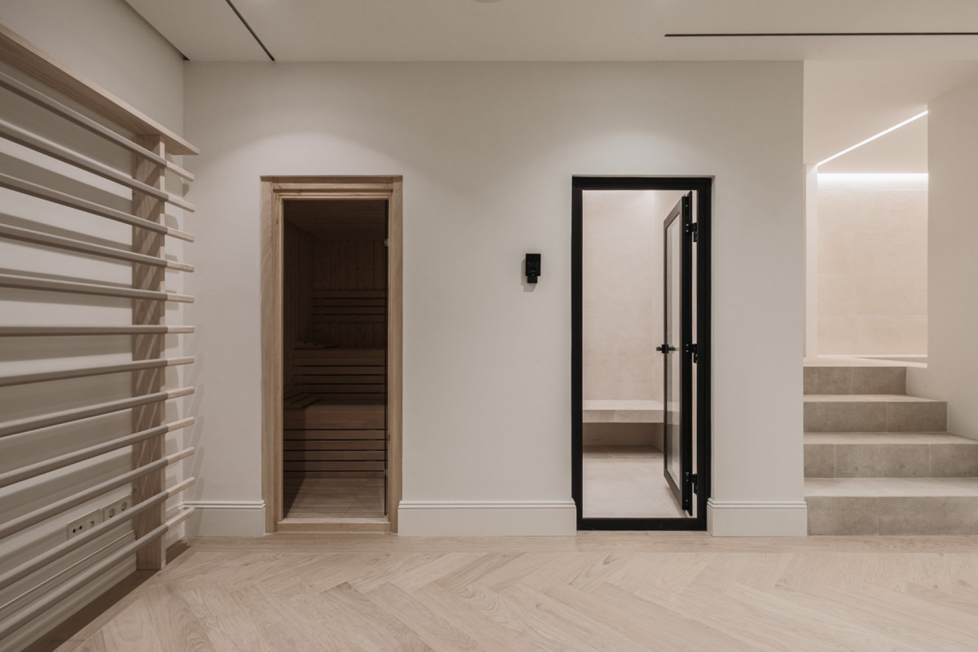 Resale - House - Detached Villa - Marbella - Nueva Andalucia