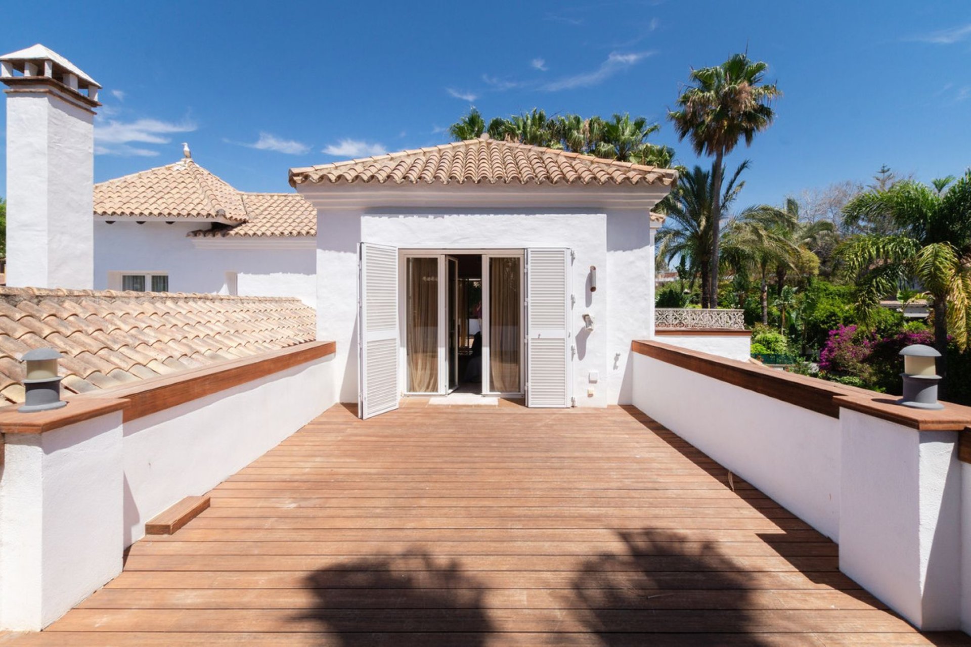 Resale - House - Detached Villa - Marbella - Puerto Banús