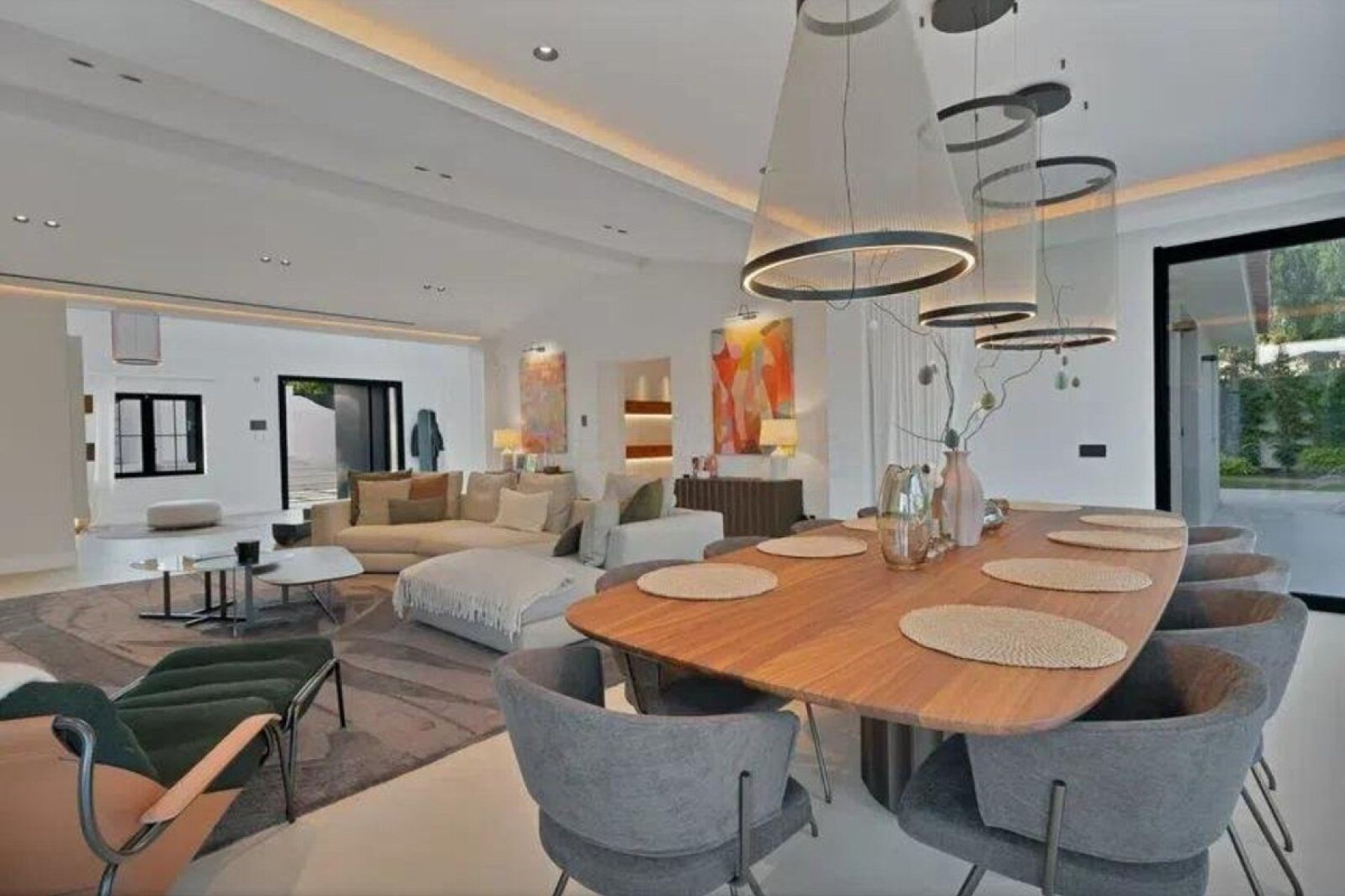 Resale - House - Detached Villa - Marbella - Puerto Banús