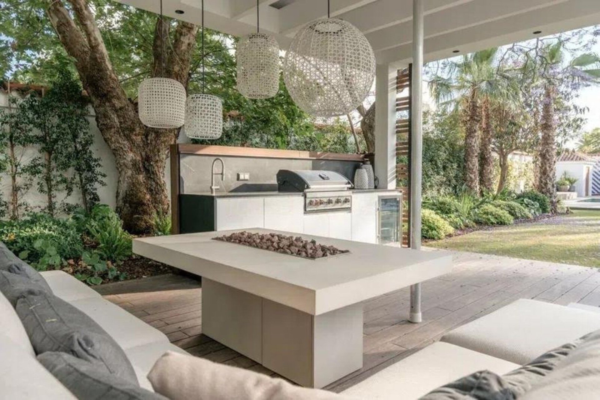 Resale - House - Detached Villa - Marbella - Puerto Banús