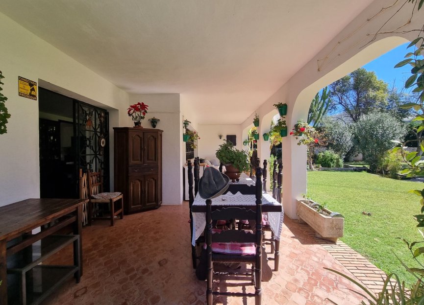 Resale - House - Detached Villa - Marbella - Puerto Banús